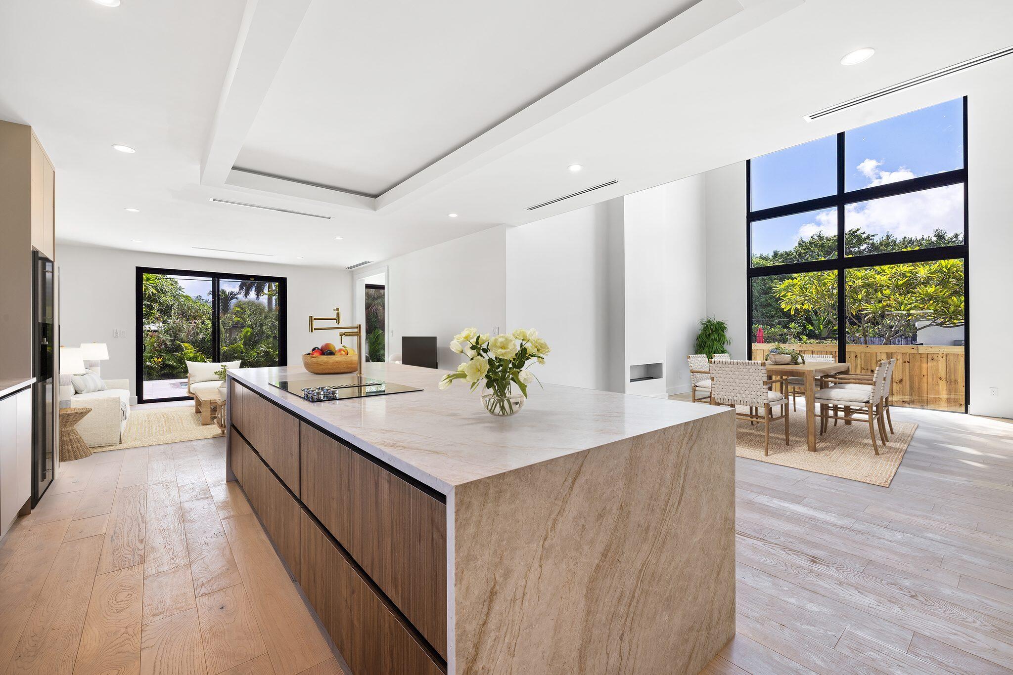 22-Kitchen 2 %2B Living %2B Dining Room-