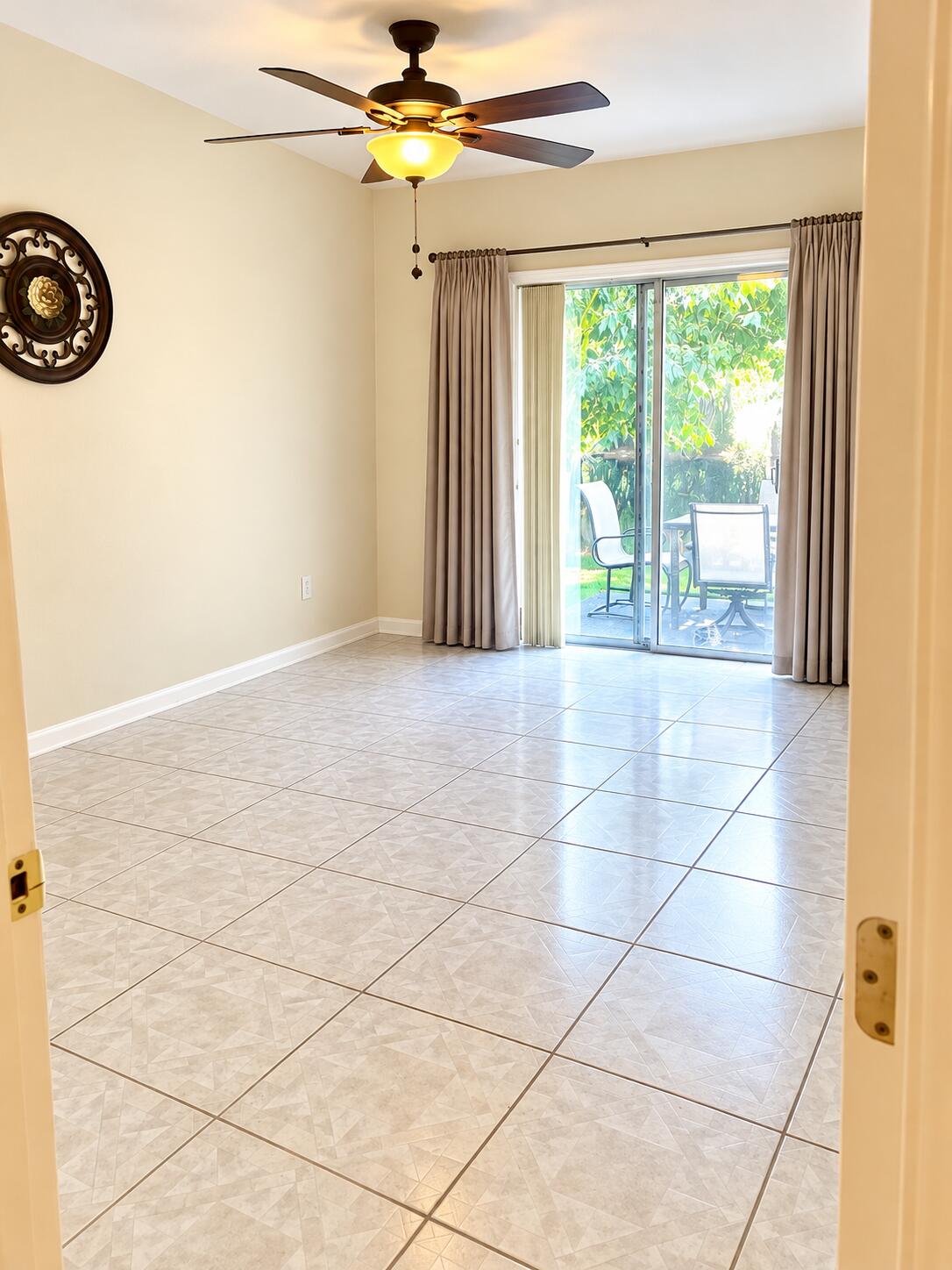 Second bedroom