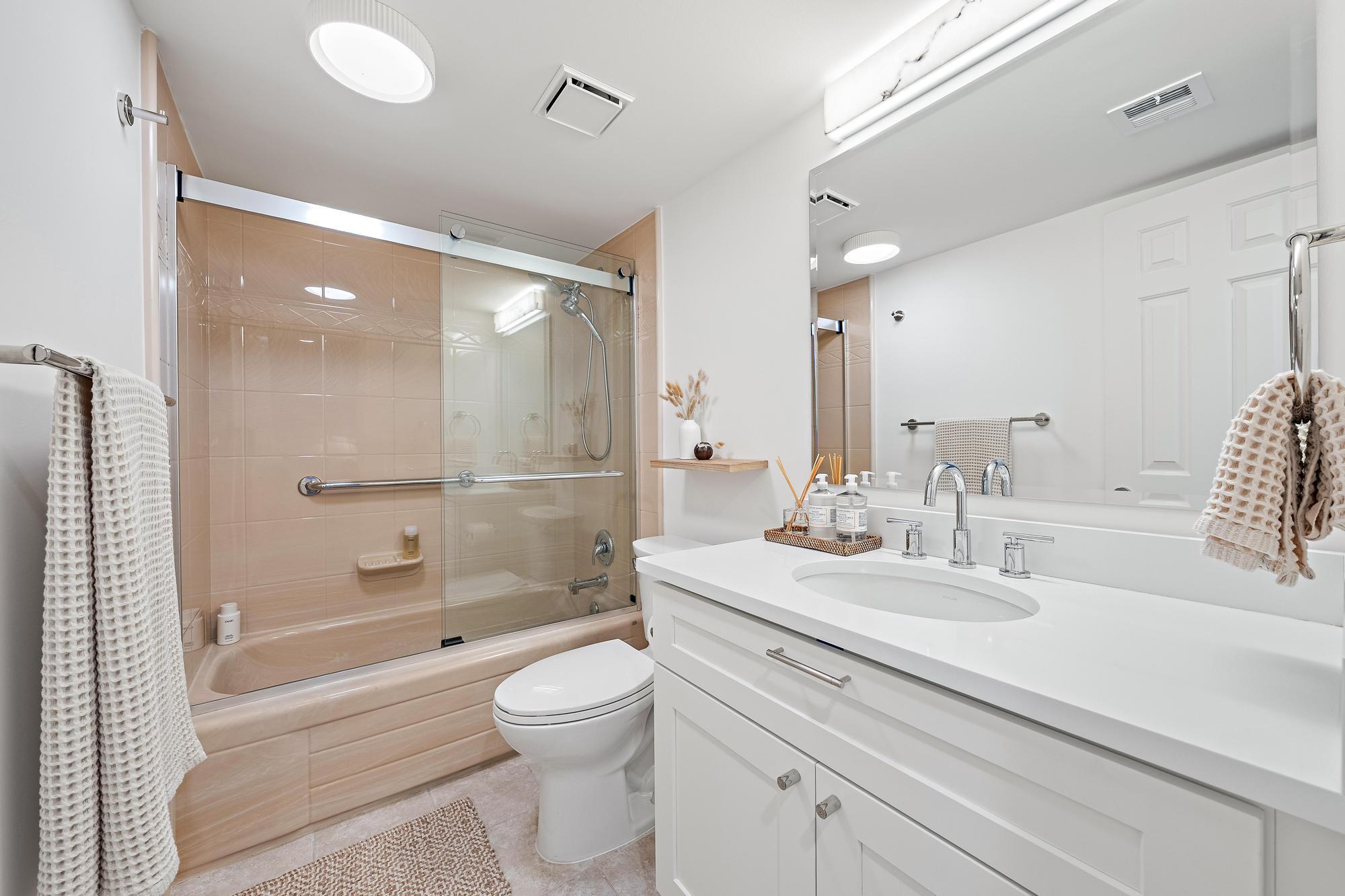 Full Bath