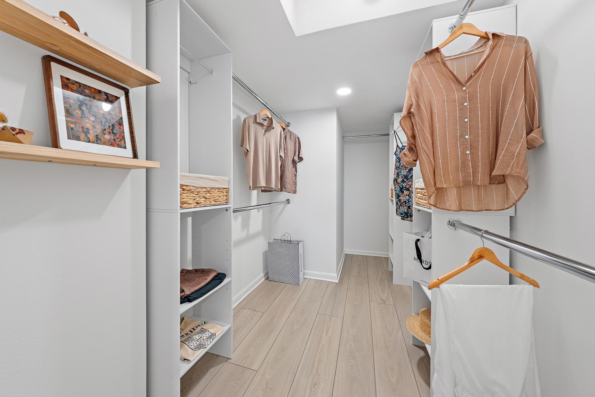 Walk in Closet