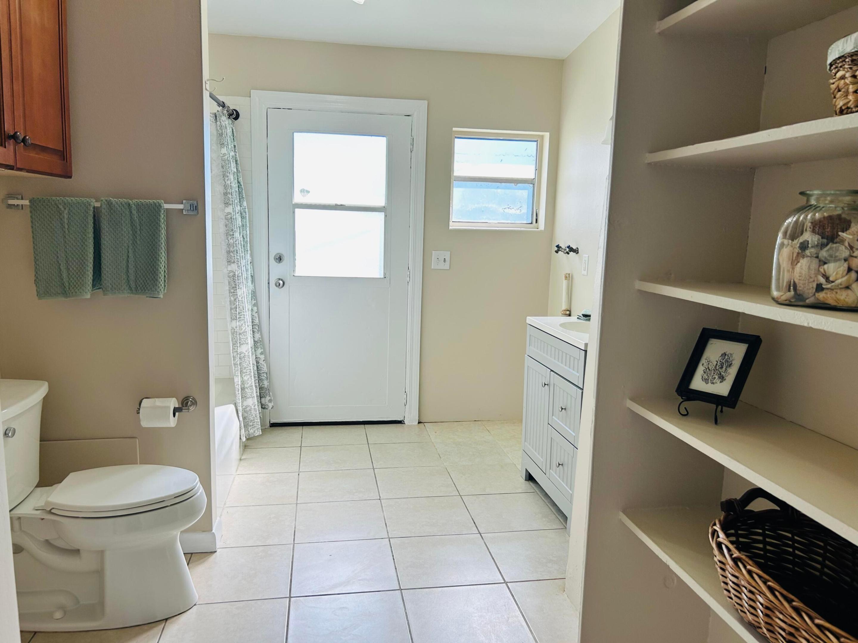 Bathroom with Laundry Hook -ups