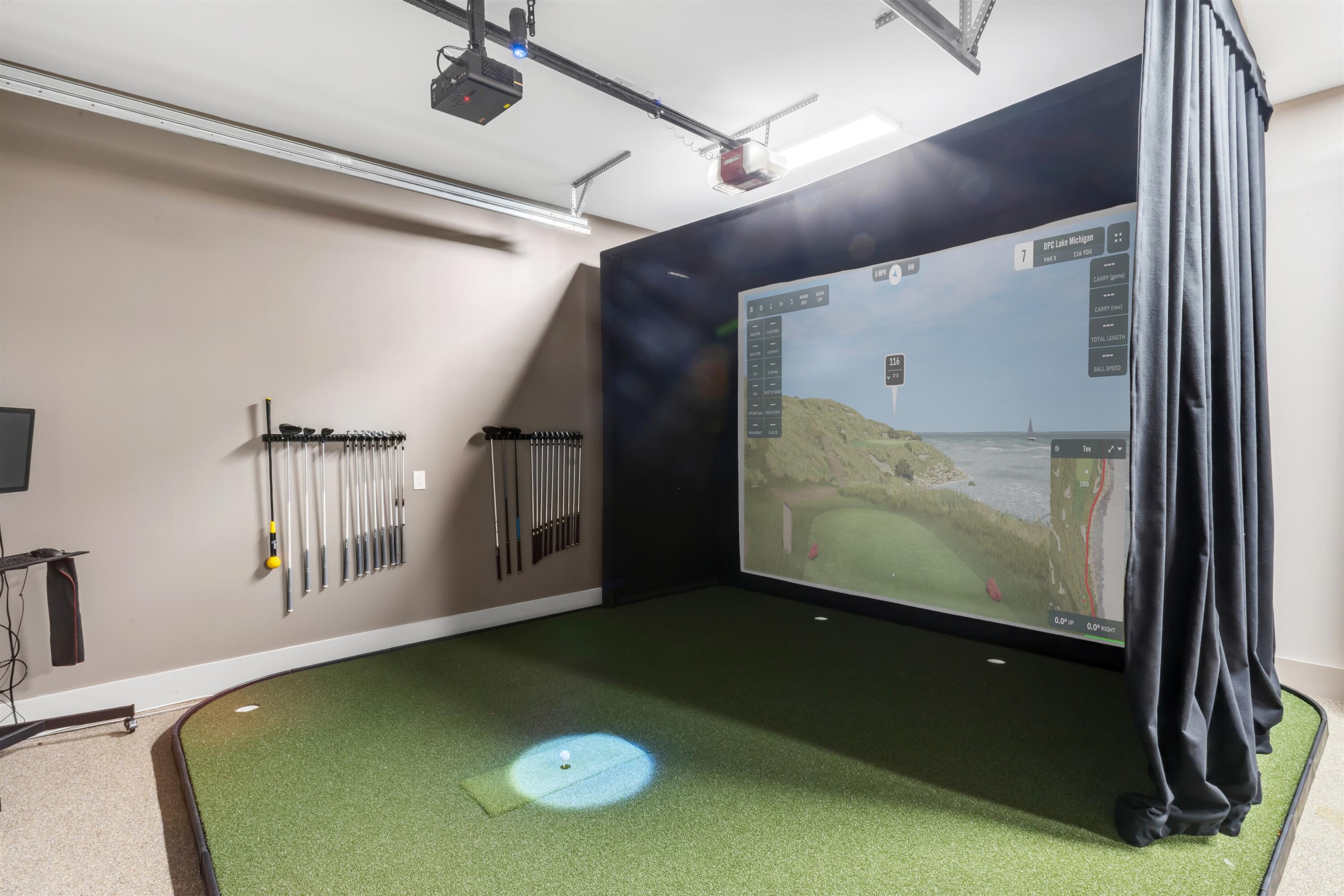 GARAGE_GOLF_RANGE