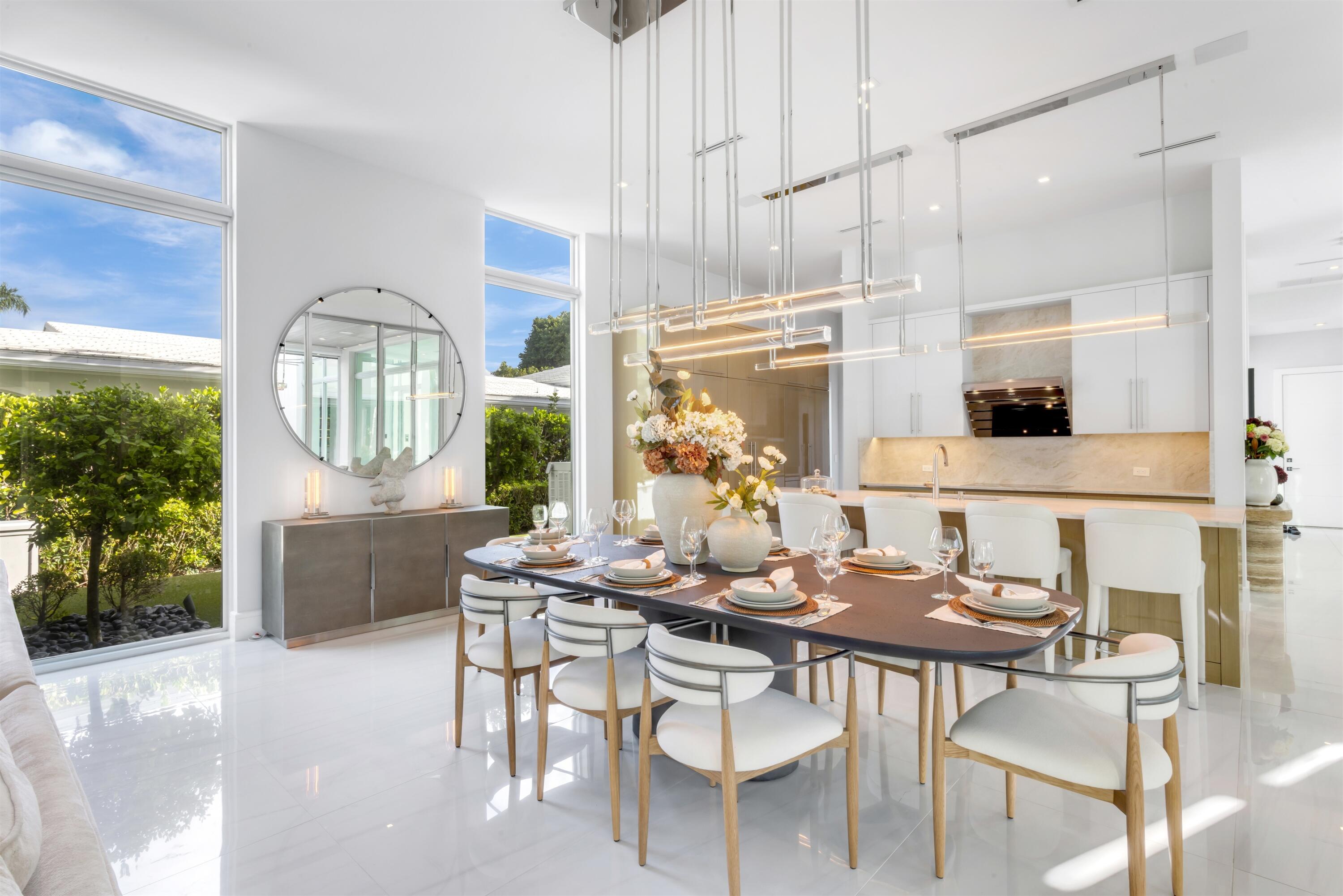 DINING_ROOM_ANGLE_LEFT