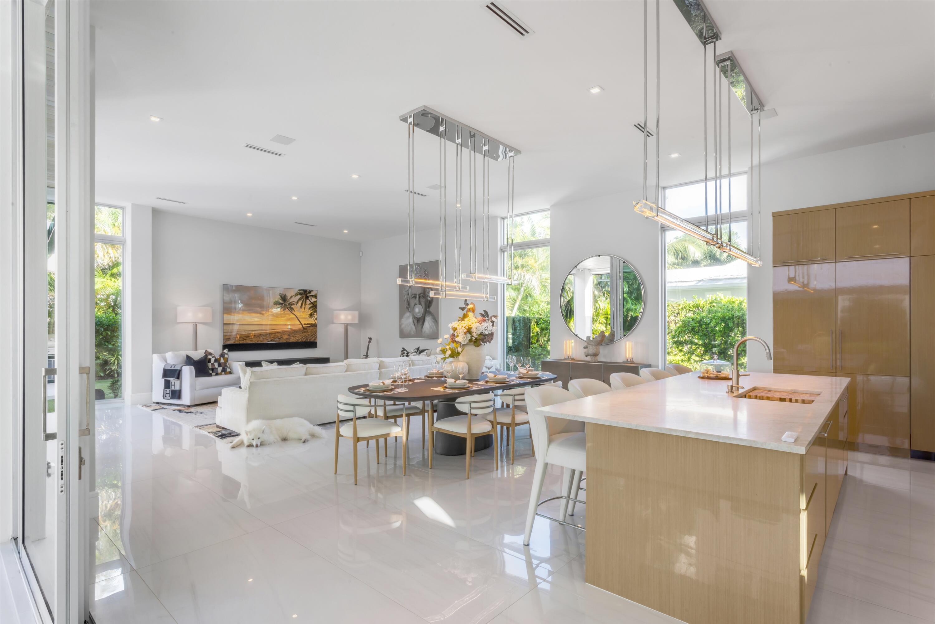 KITCHEN_ANGLE_TO_LIVING