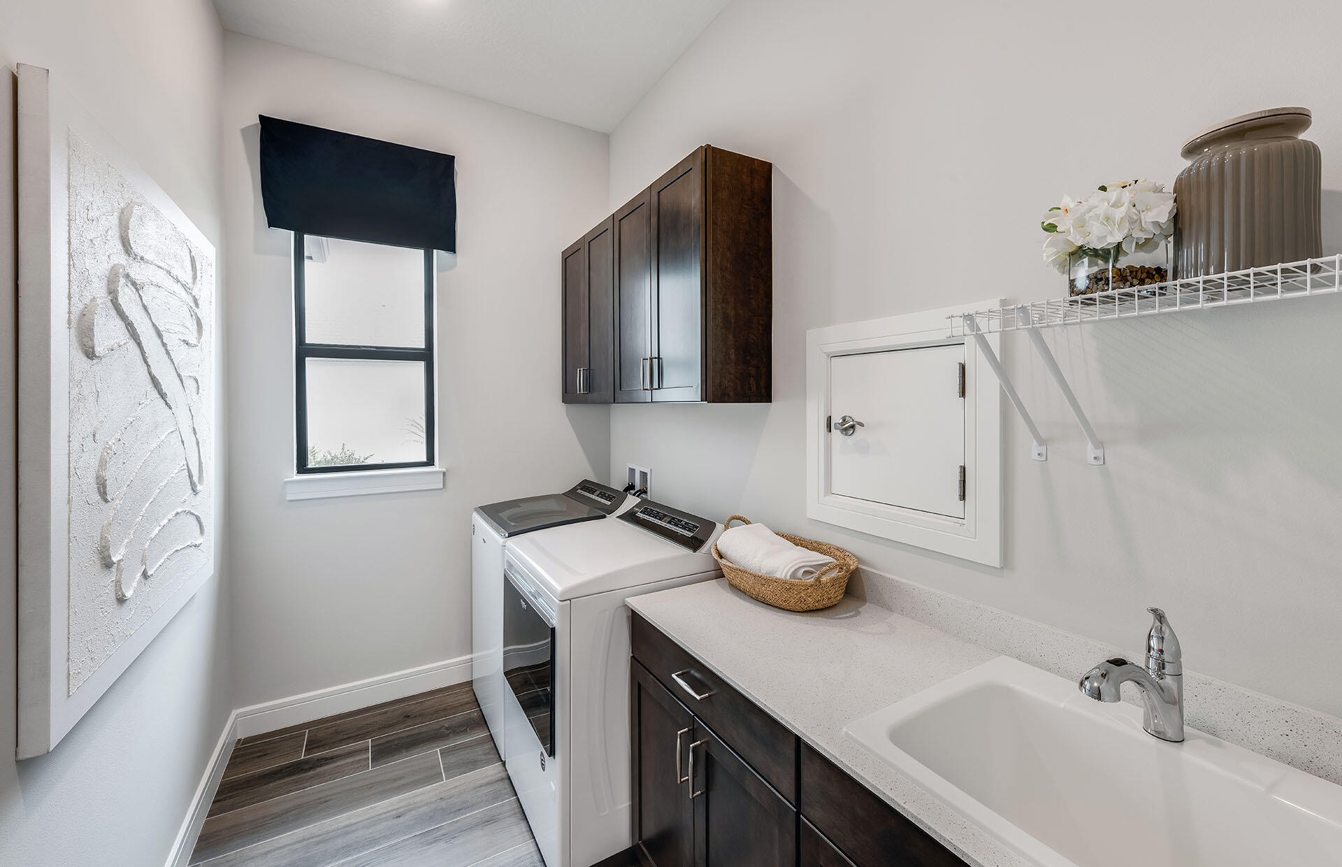 SEFL_DV_VGD_Prestige_Interior_Laundry Ro