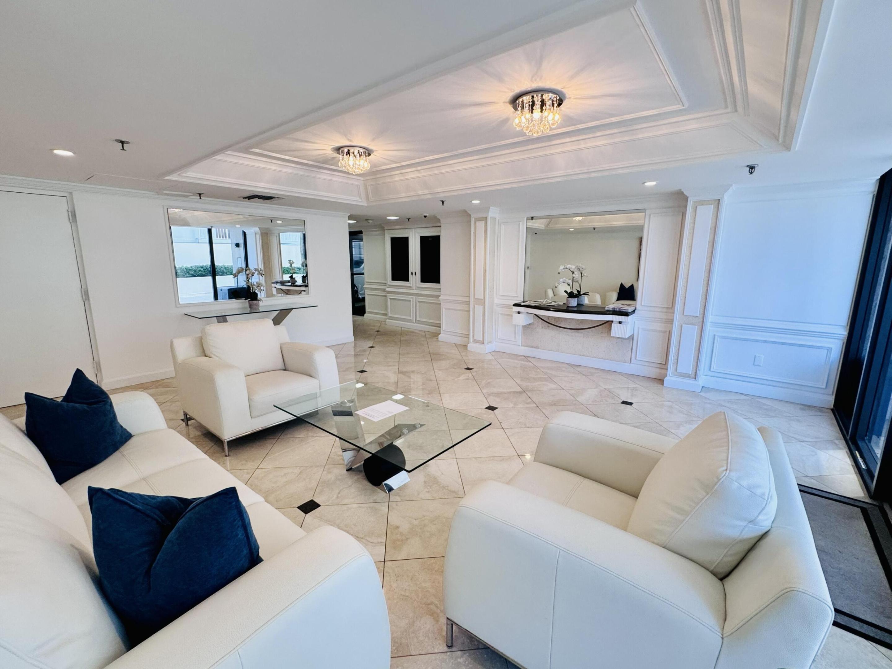 Lobby Lobby