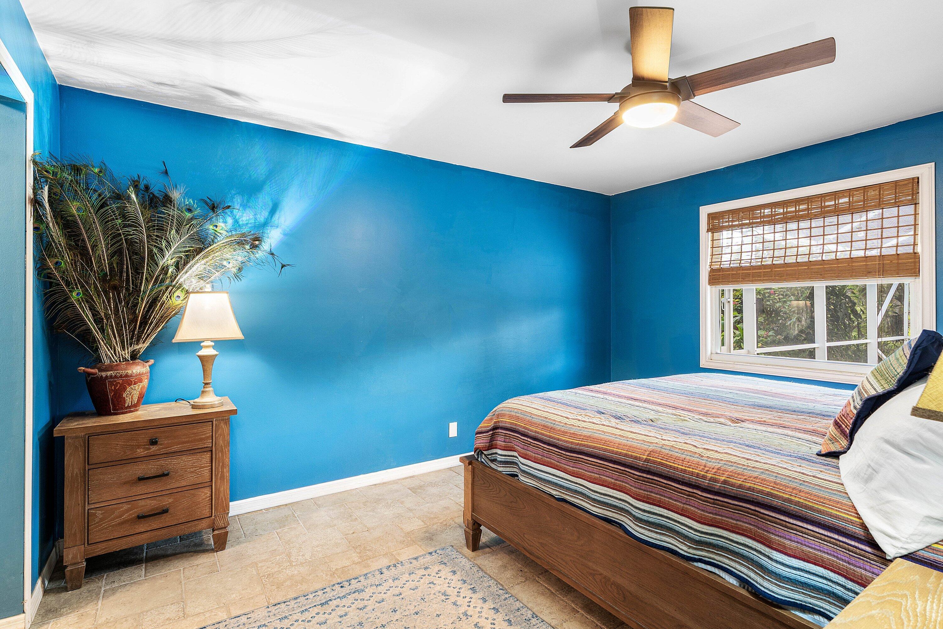 041-1294666thStreetNorth-WestPalmBeach-F