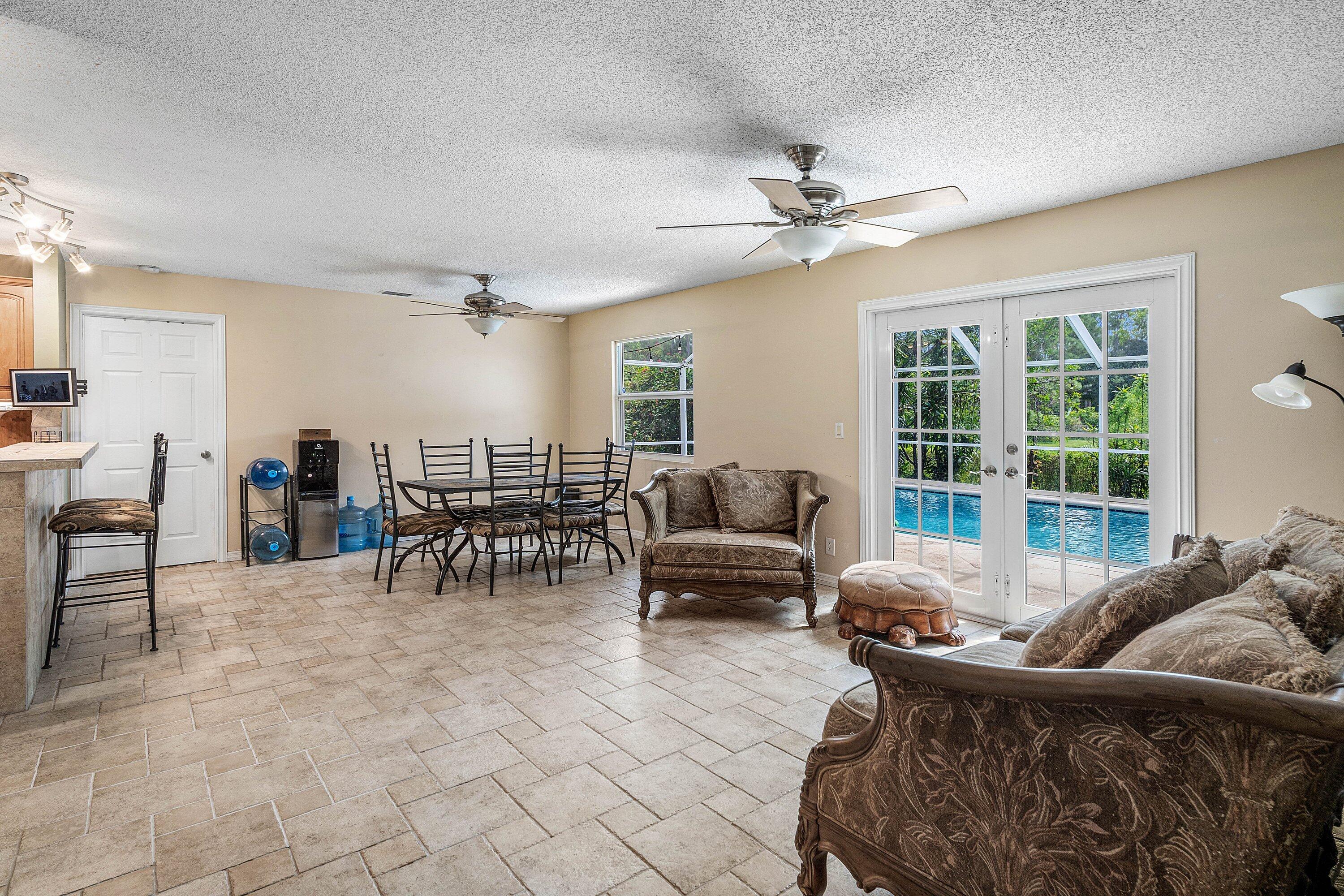 032-1294666thStreetNorth-WestPalmBeach-F