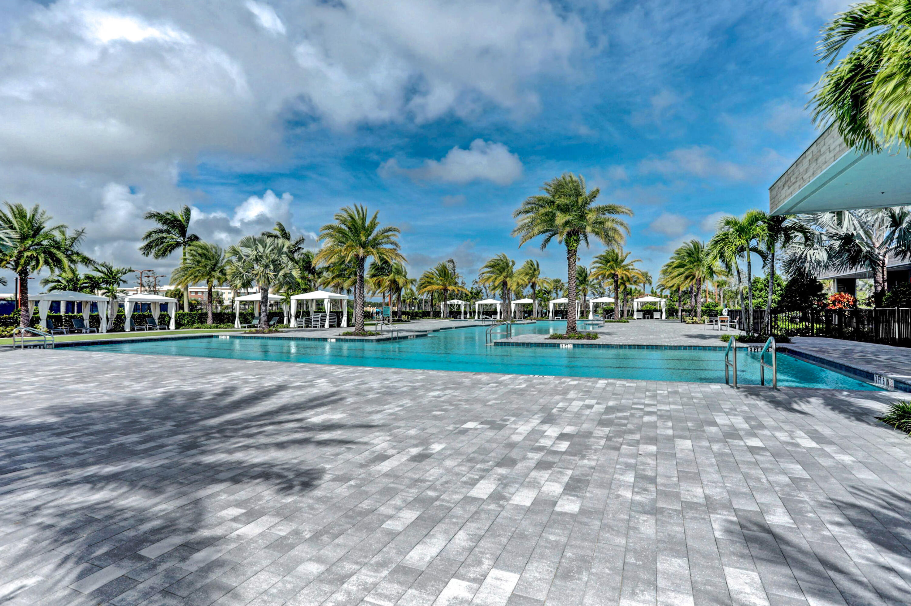 Club Amenities