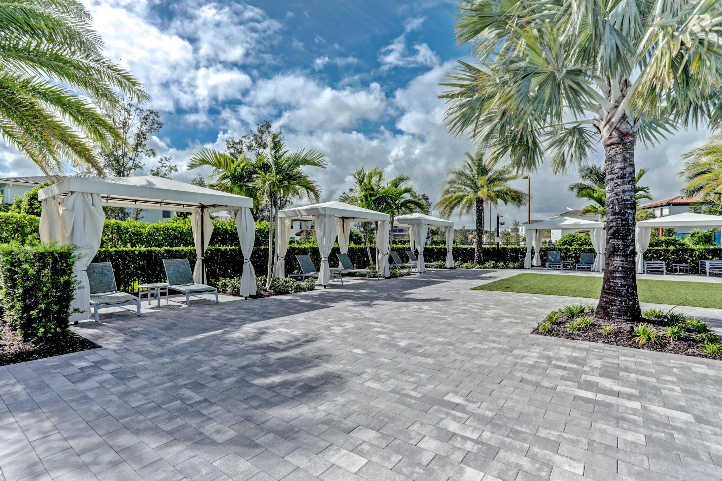 Club Amenities