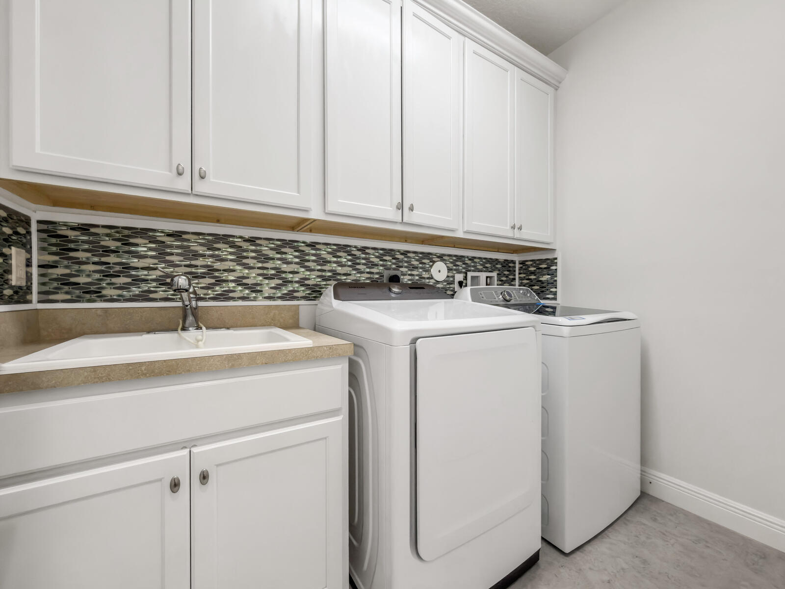 8256 Bradford Way Parkland FL 33076 USA-
