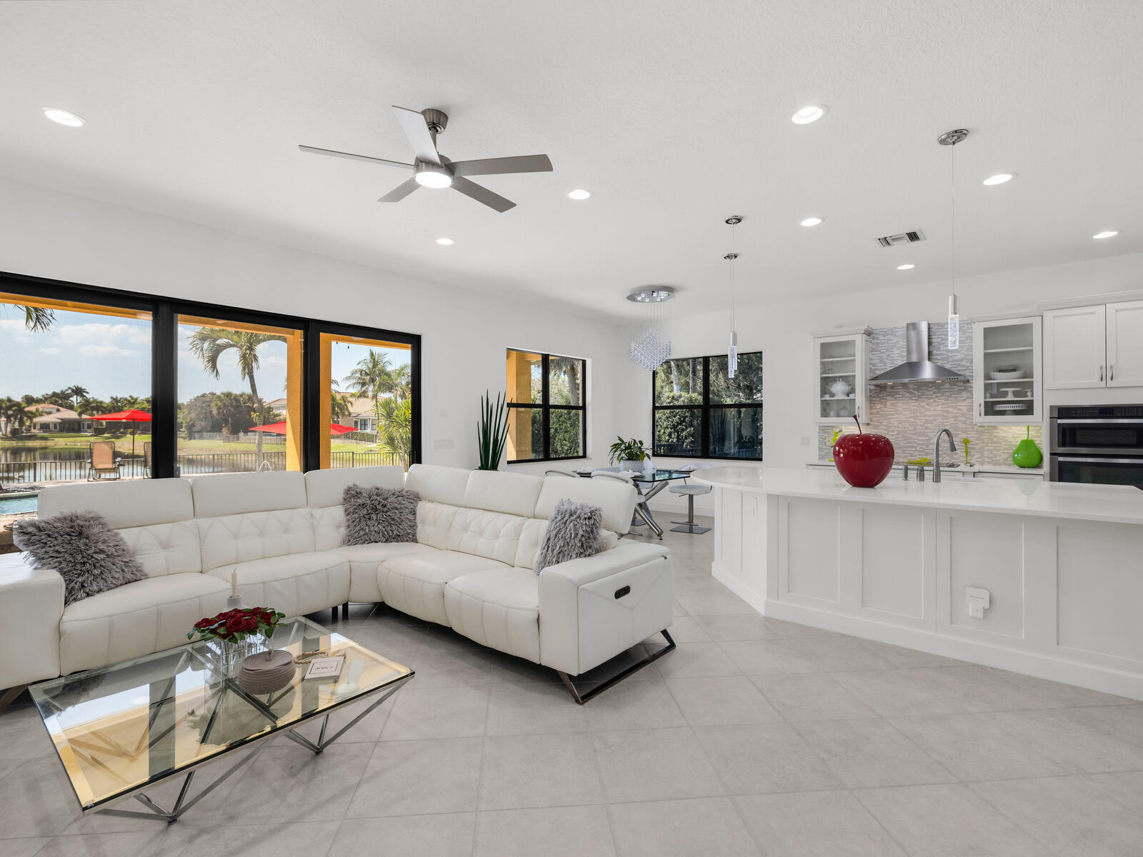 8256 Bradford Way Parkland FL 33076 USA-