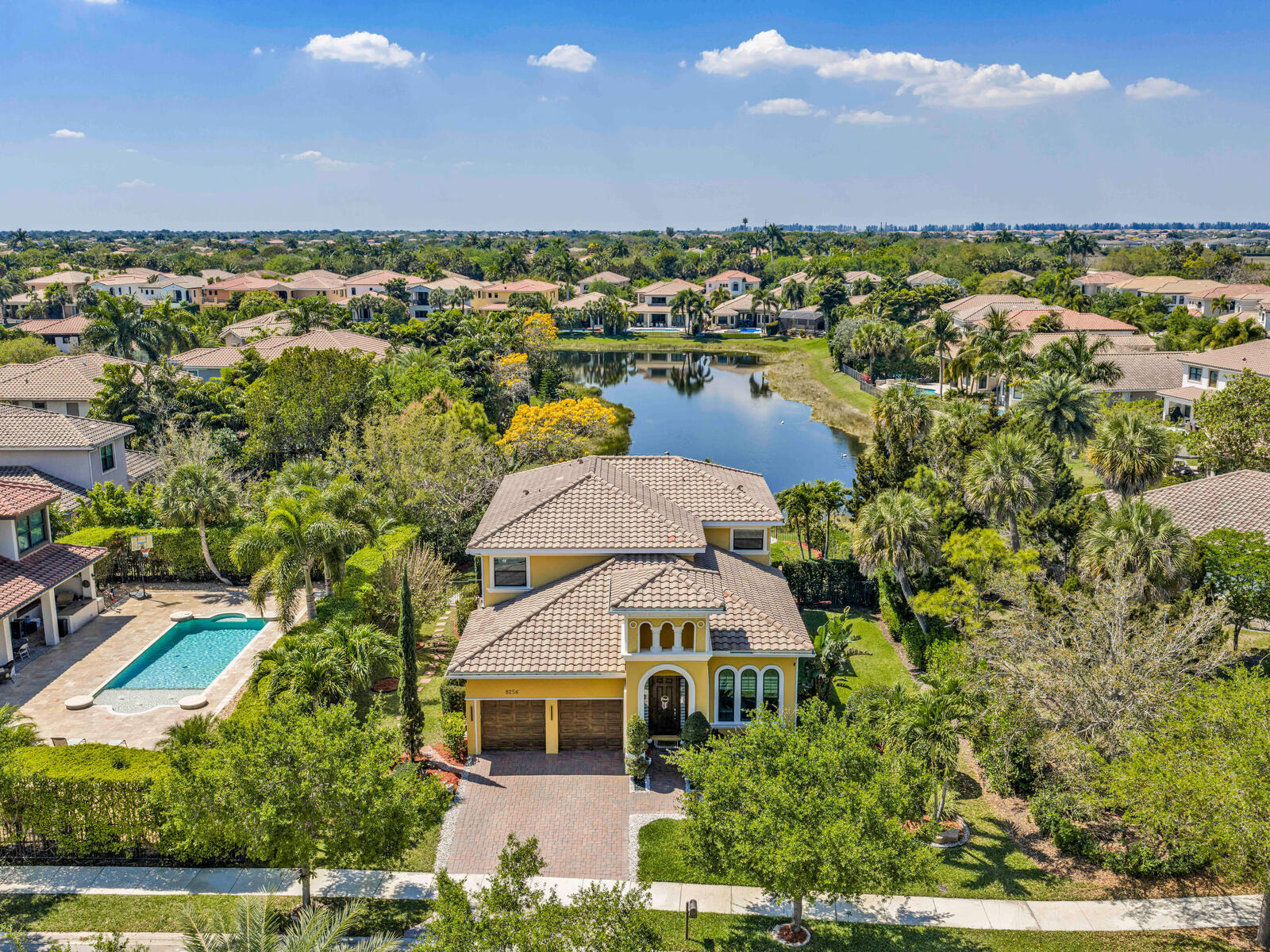 8256 Bradford Way Parkland FL 33076 USA-