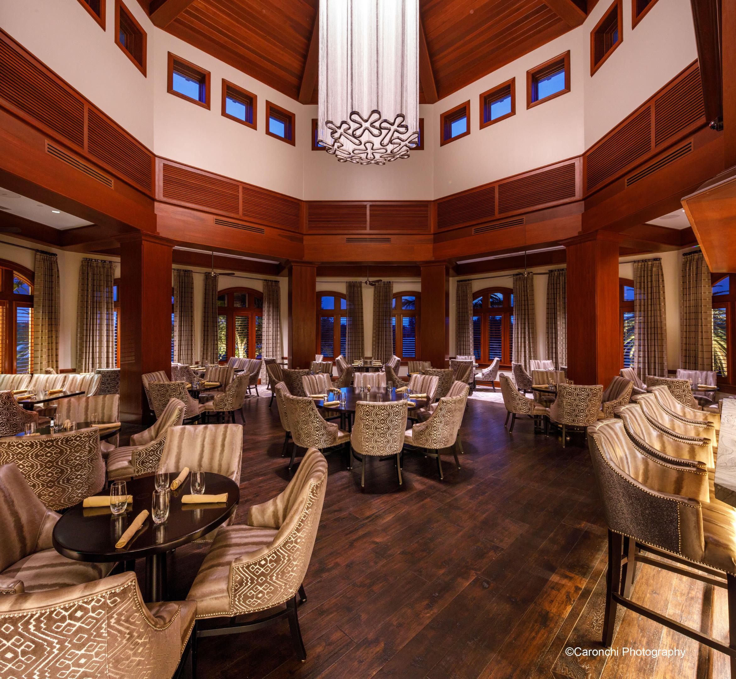 Woodfield O Bar