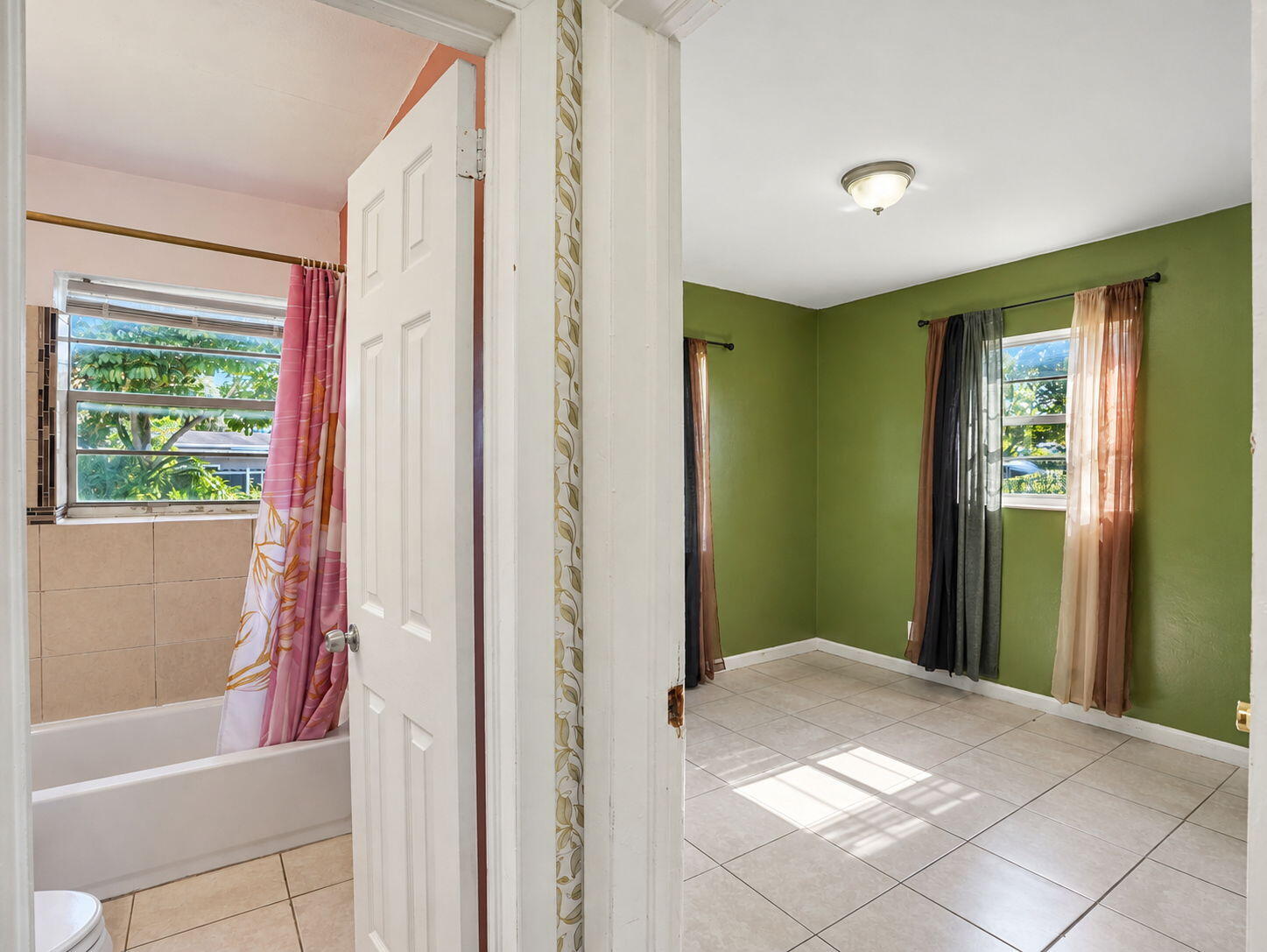 Bedroom with easy access to bathroom