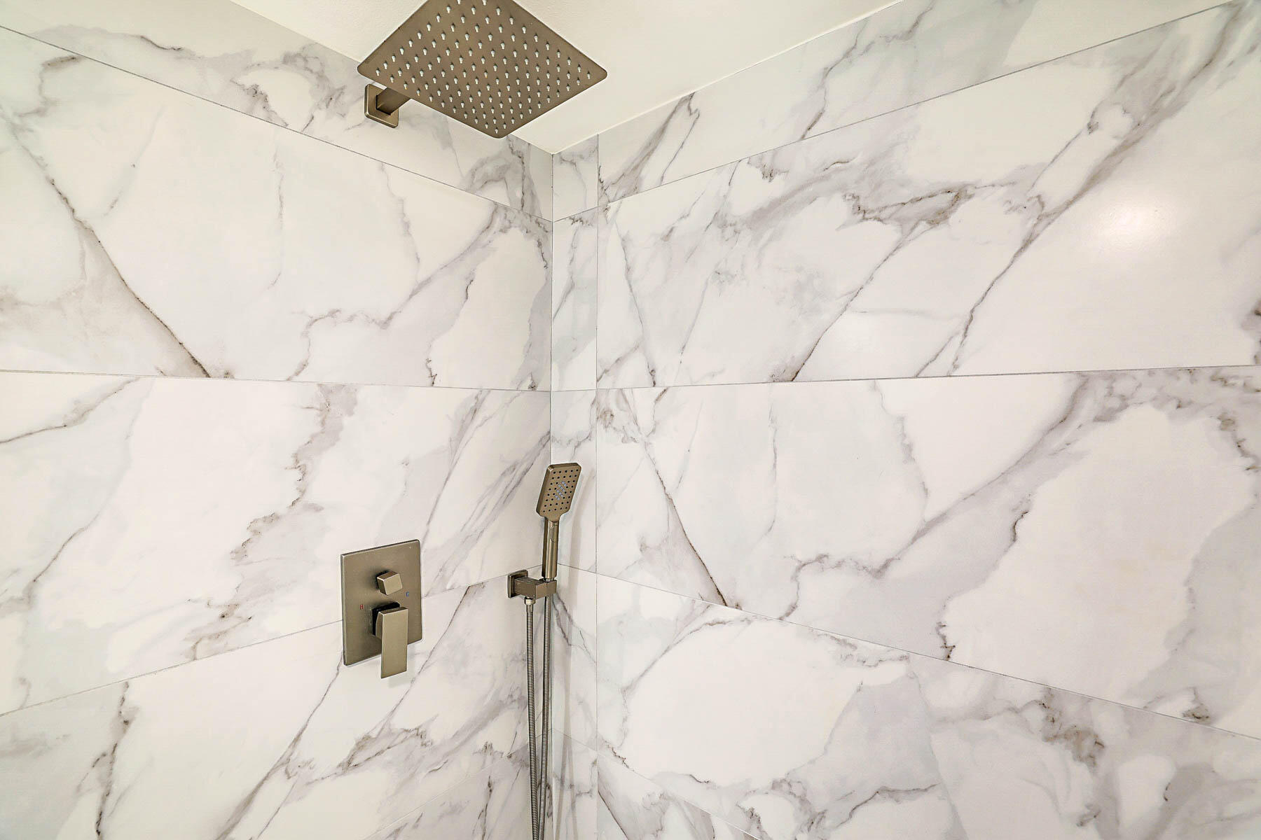 3400 N Ocean Unit 1005-32