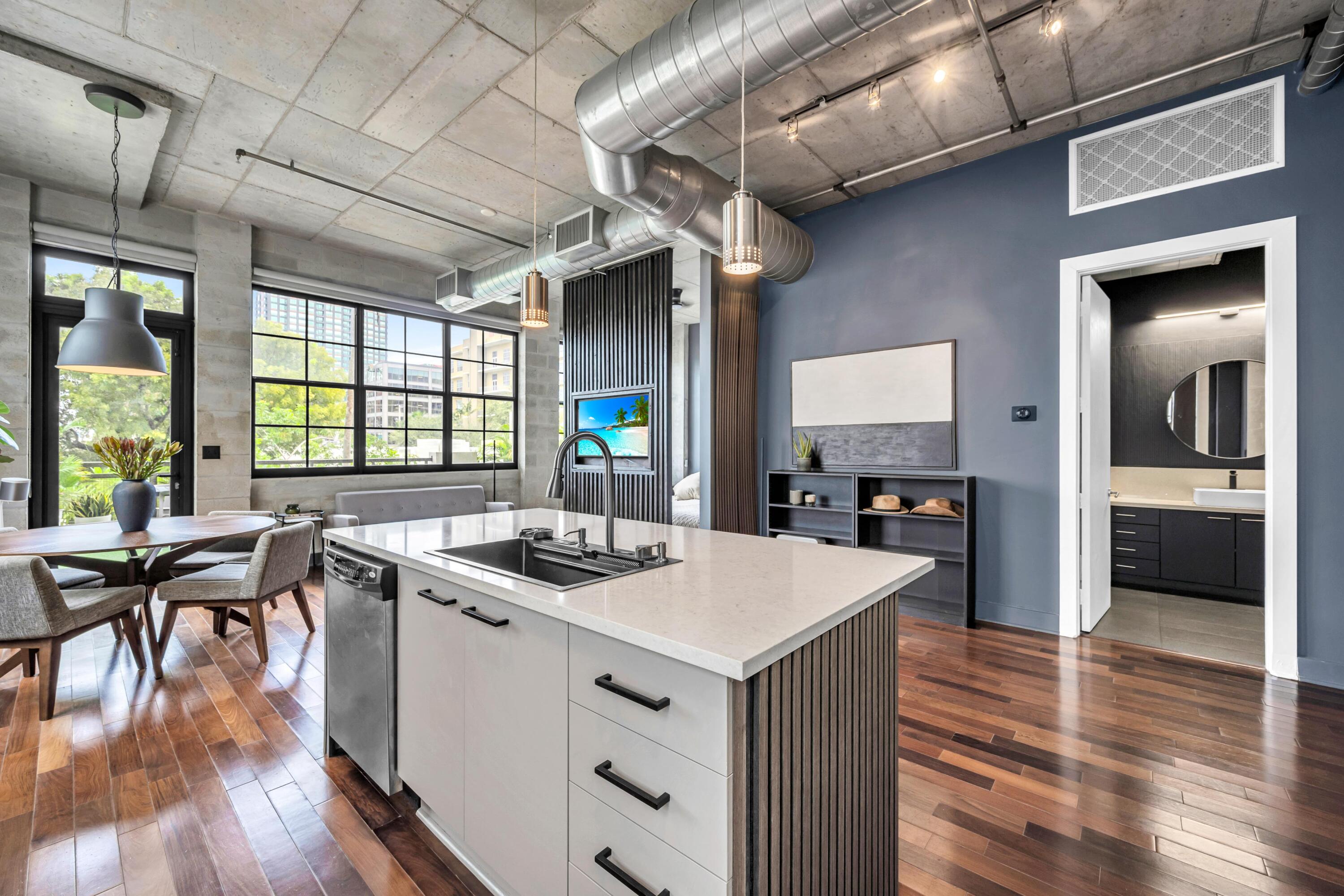411 NW 1ST AVE APT 206-9