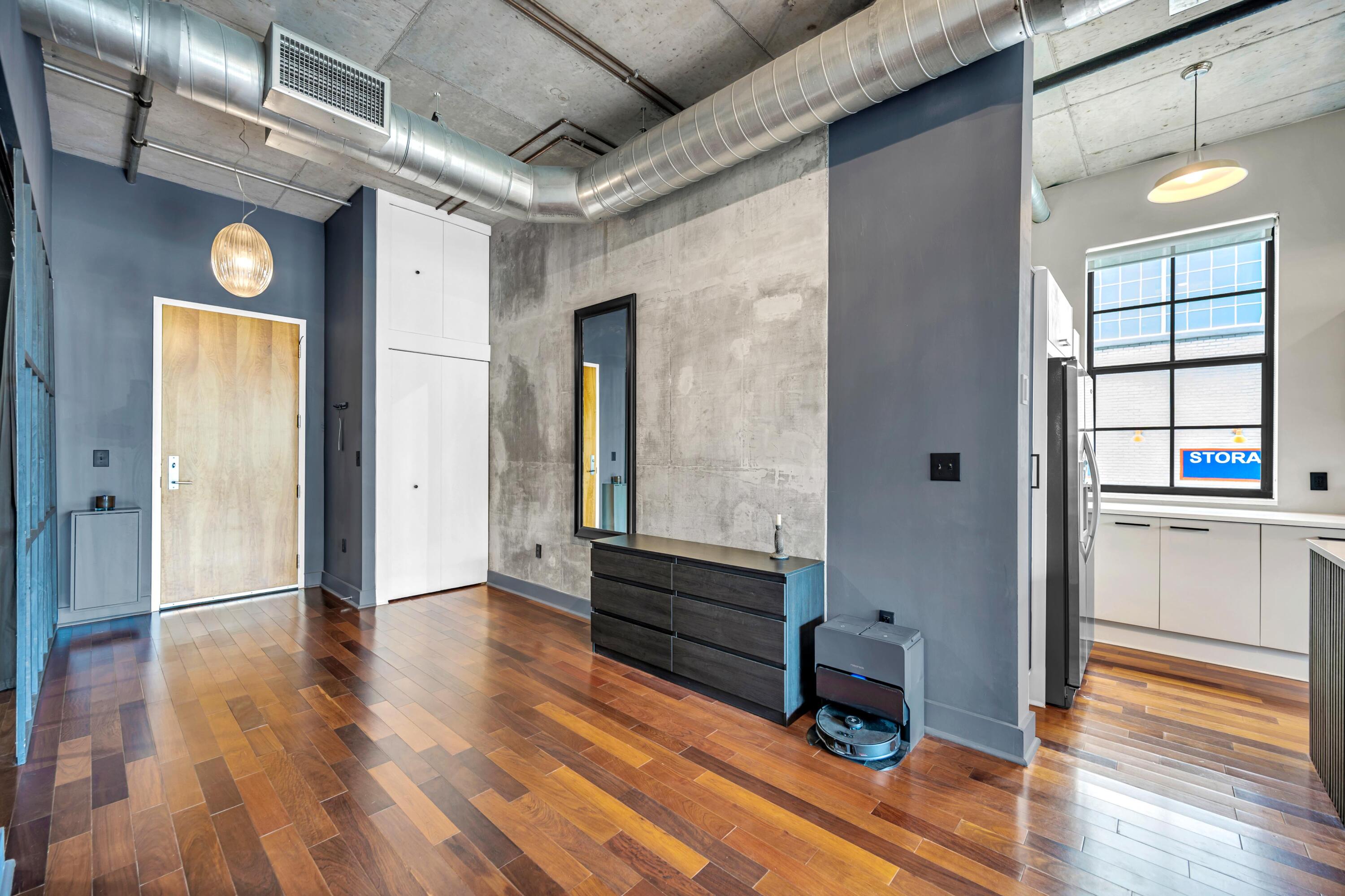 411 NW 1ST AVE APT 206-24
