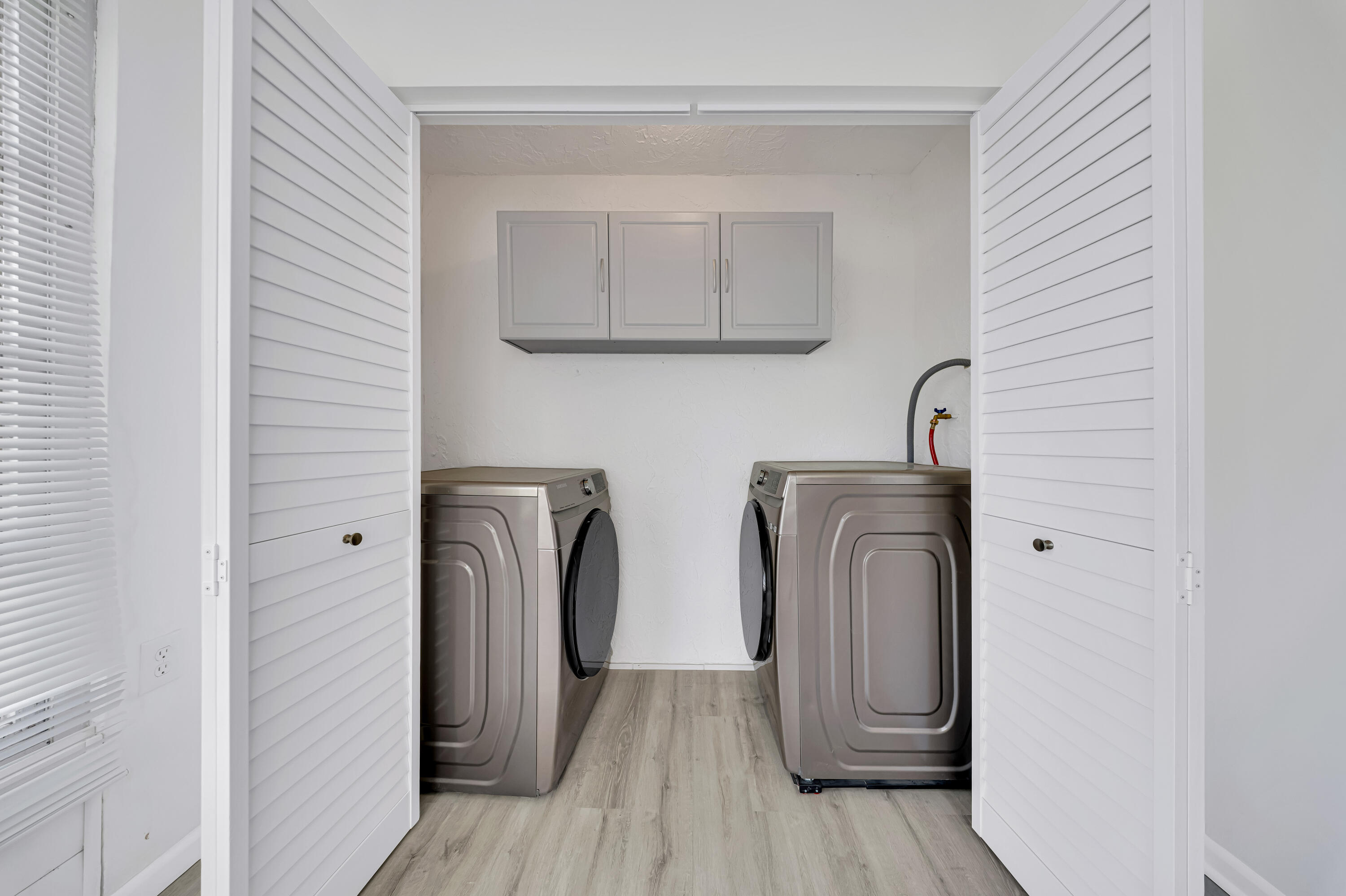 9233SW8thStUnit#305BocaRaton(14of29)