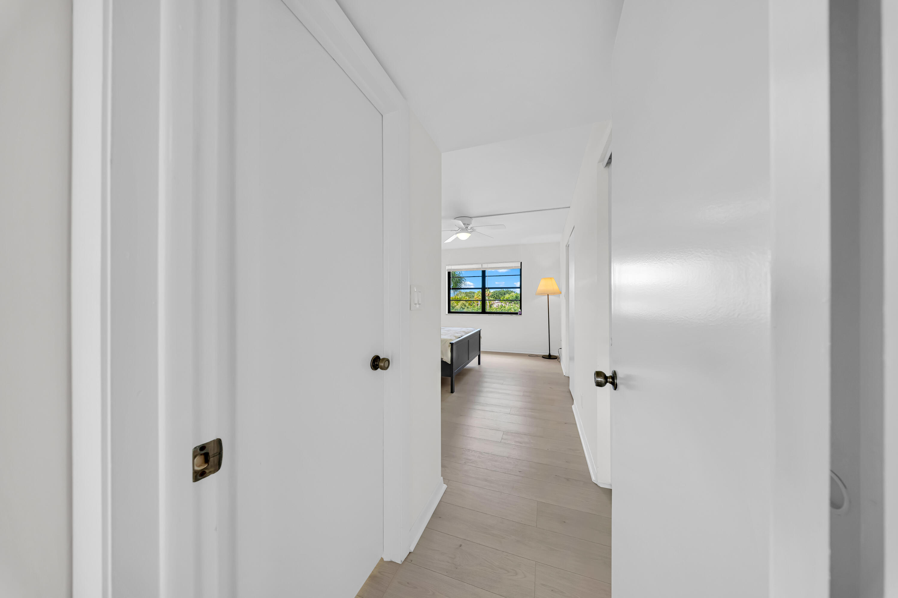 9233SW8thStUnit#305BocaRaton(22of29)