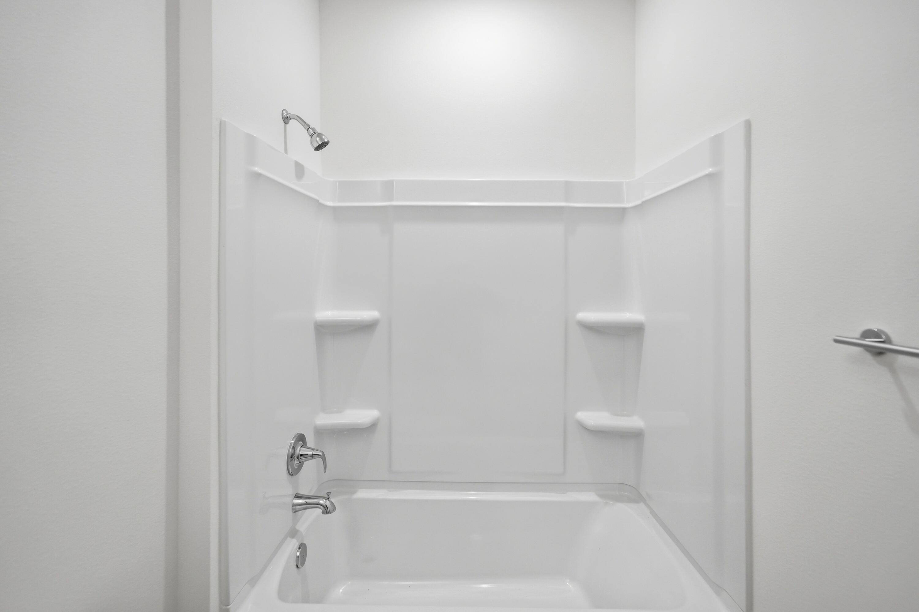 Guest / Hall bath