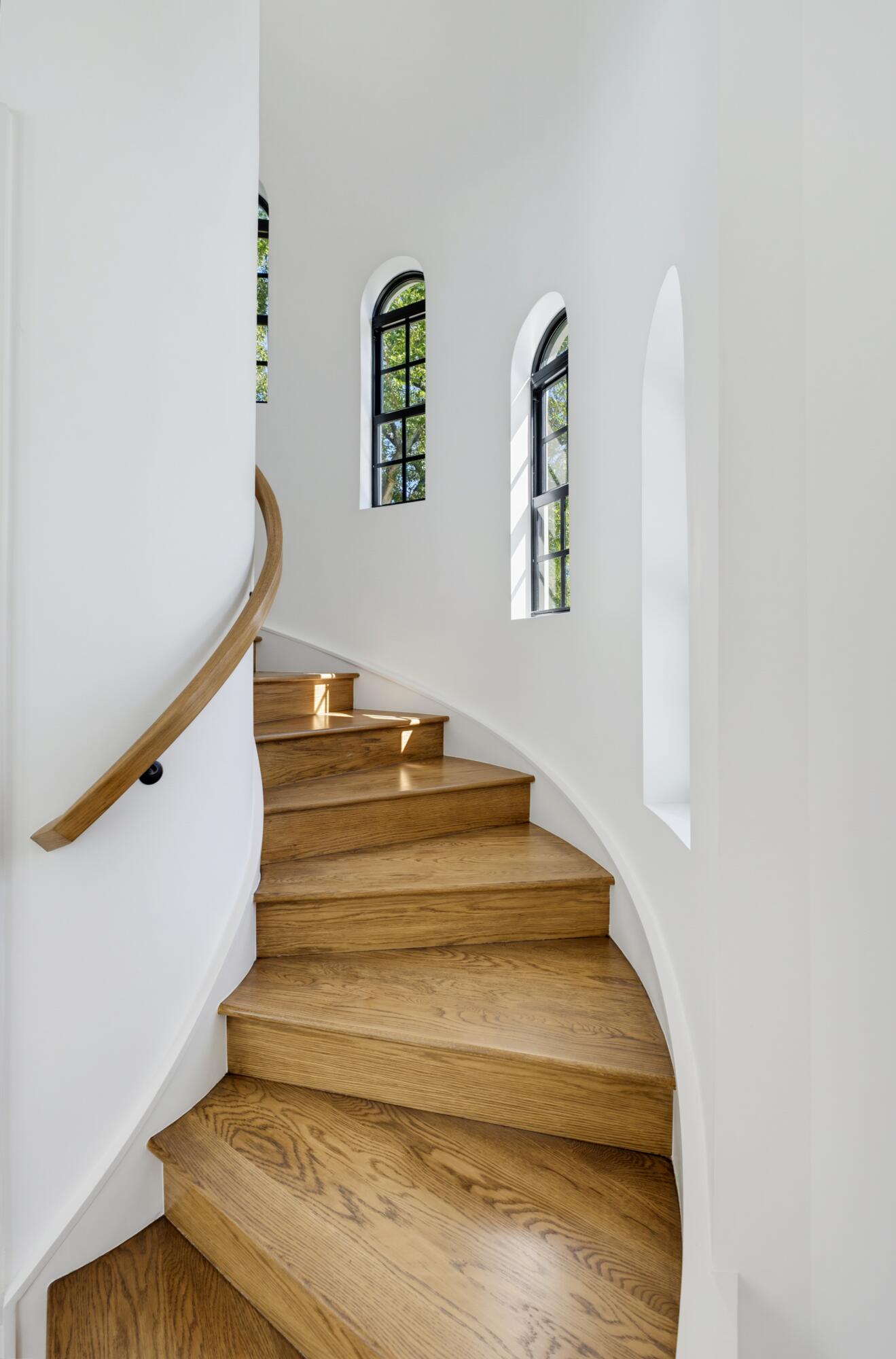 Dramatic Spiral Stairs