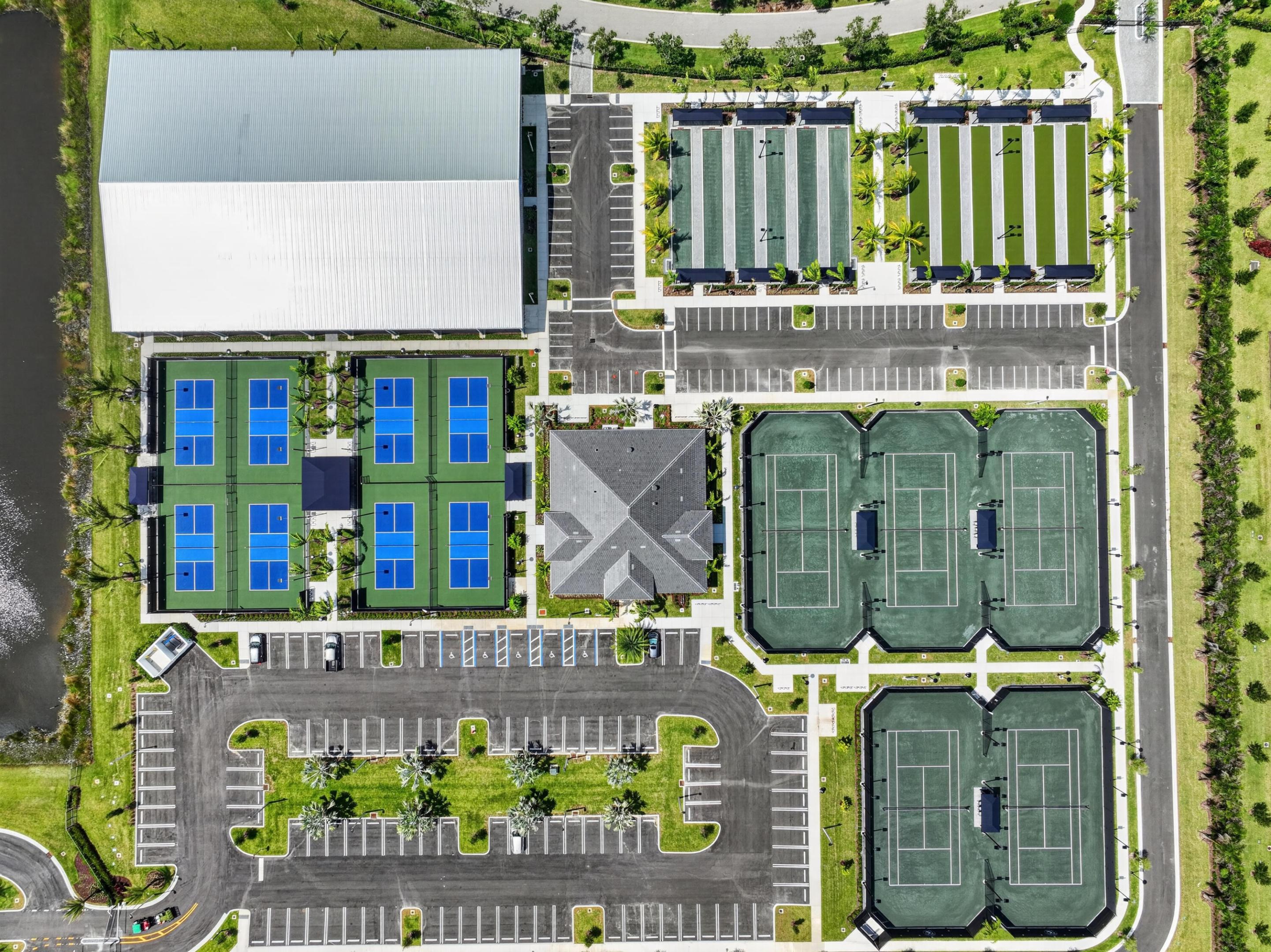 SPORTS CENTER