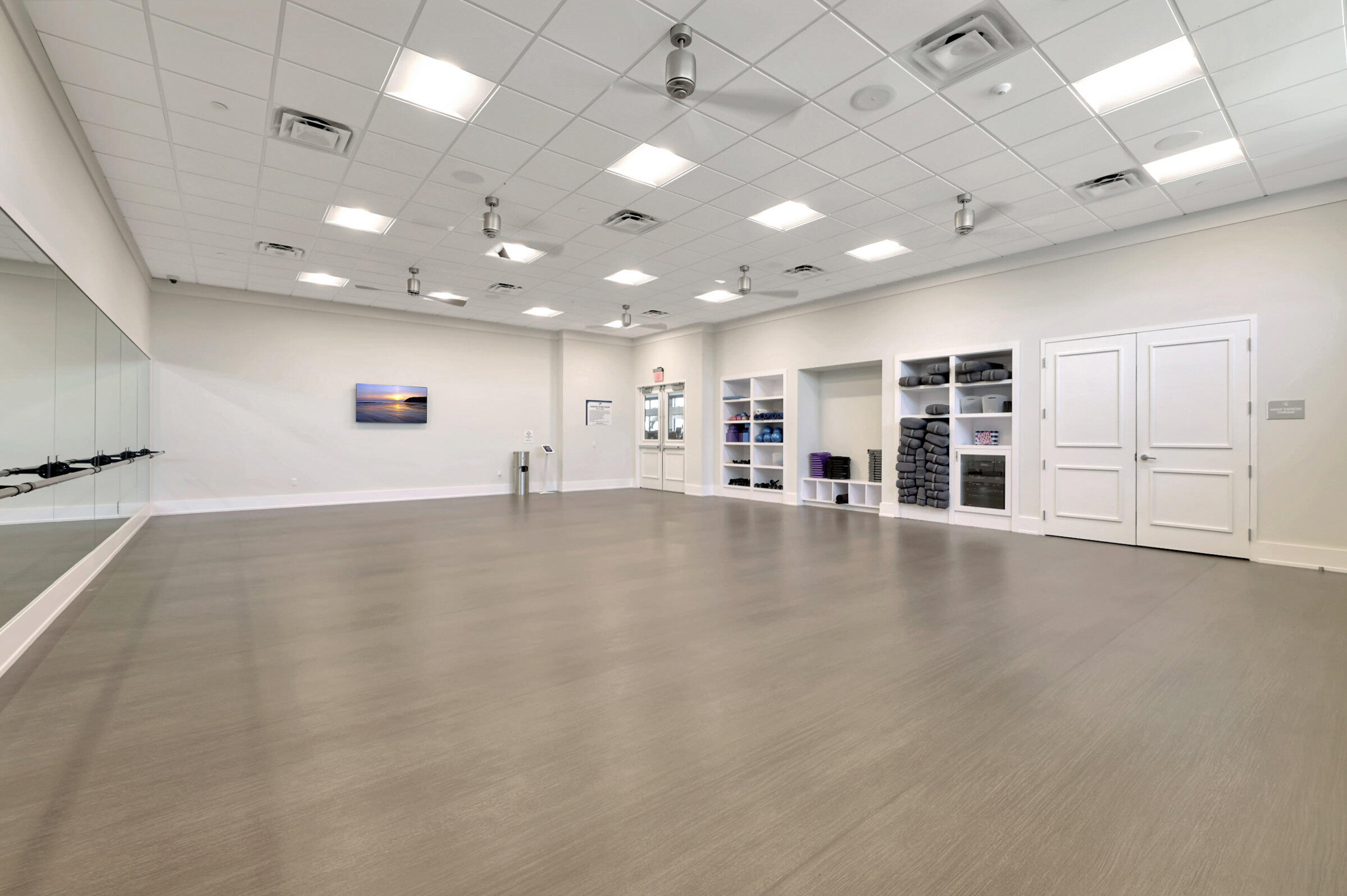 SPORTS CENTER