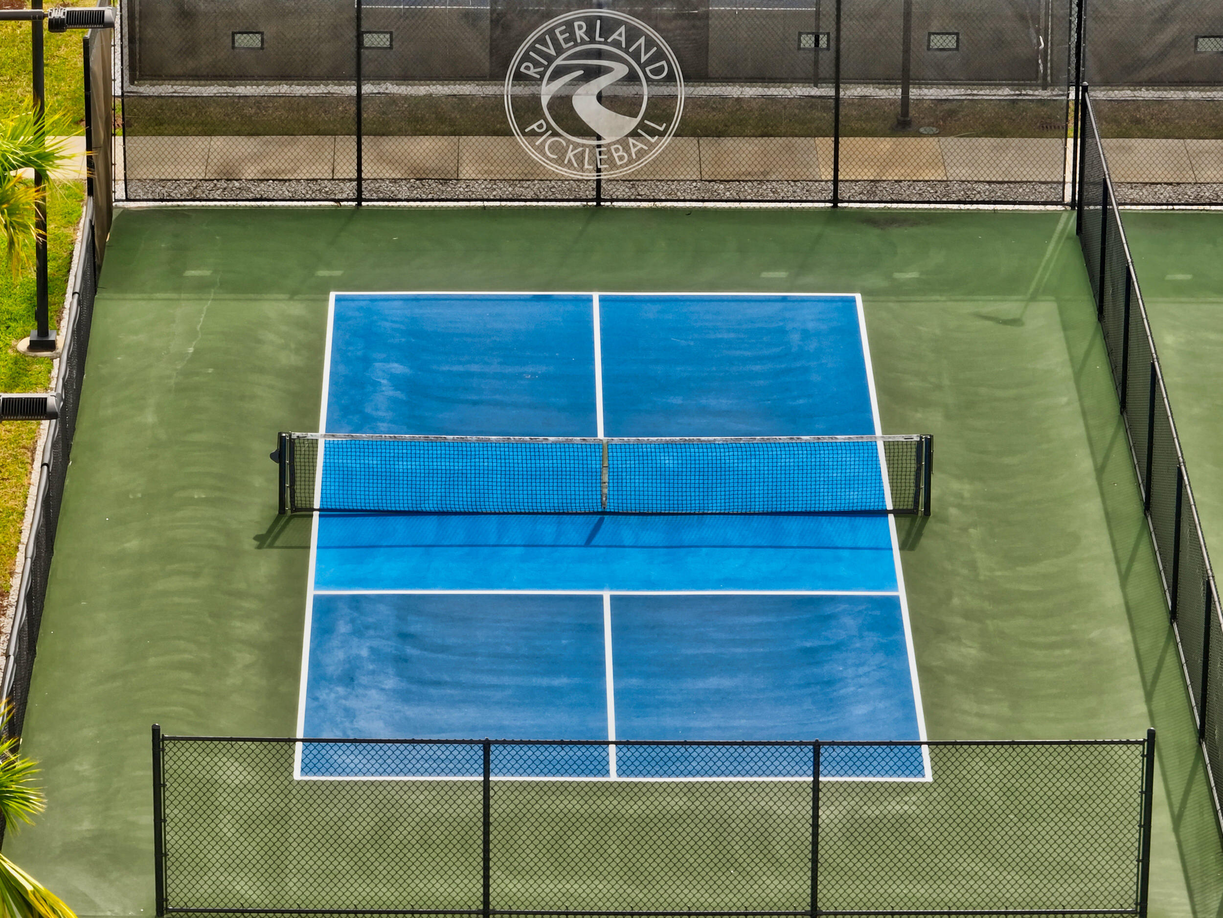 SPORTS CENTER
