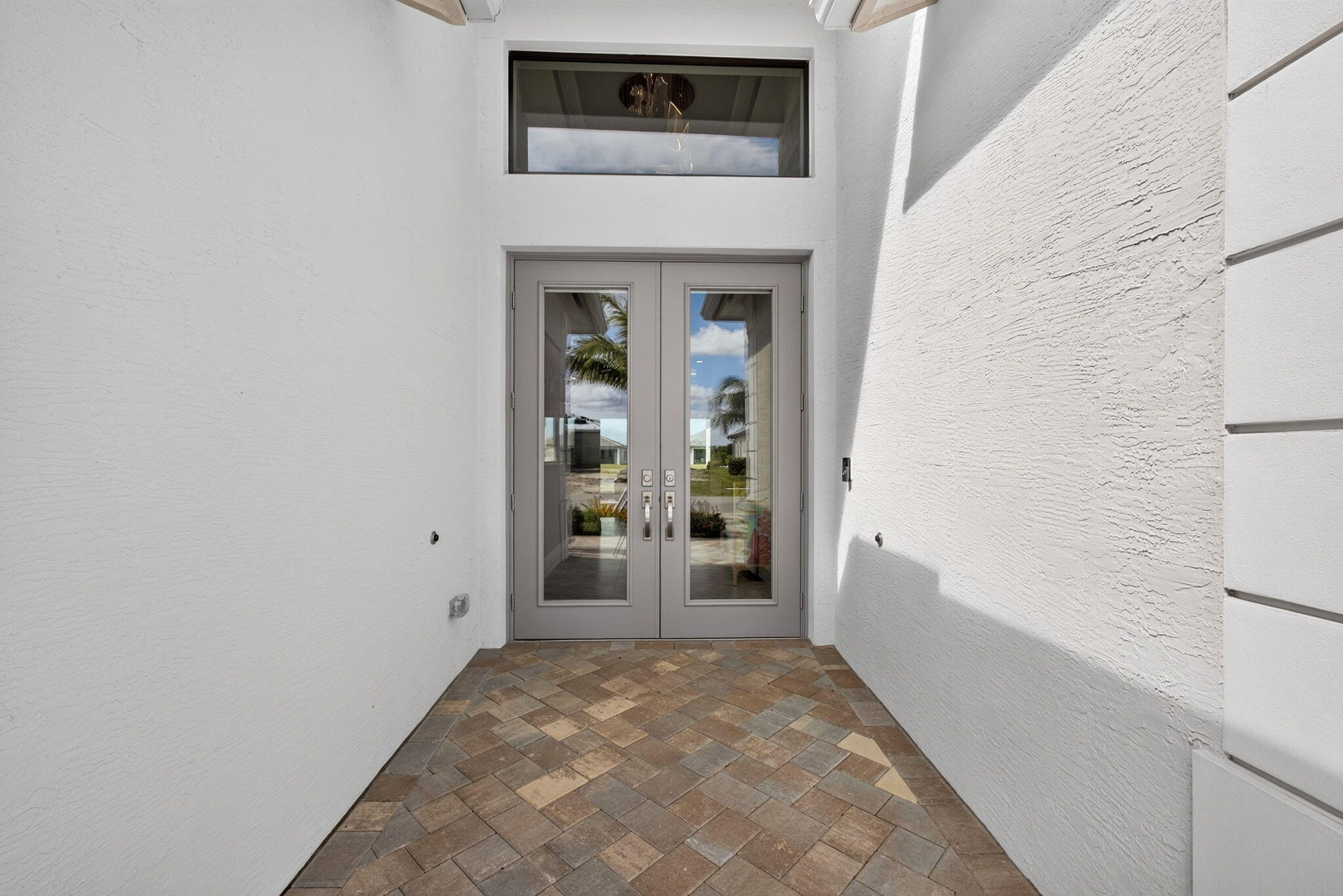VALENCIA PARC 12168 SW SONGBIRD RD