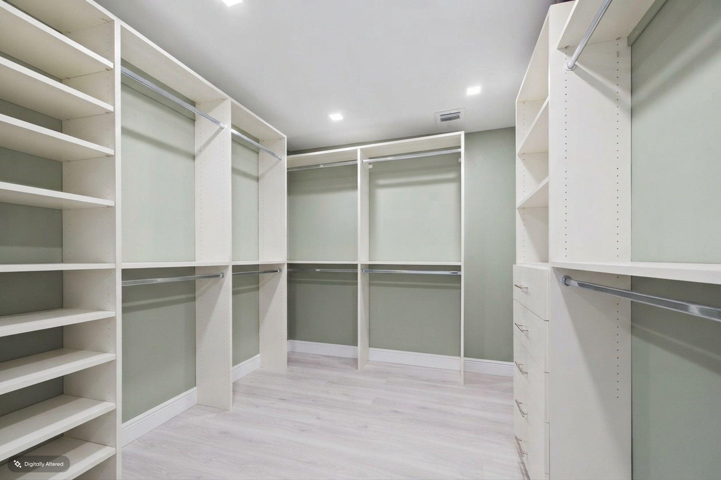 Walk in Closet Walk in Closet