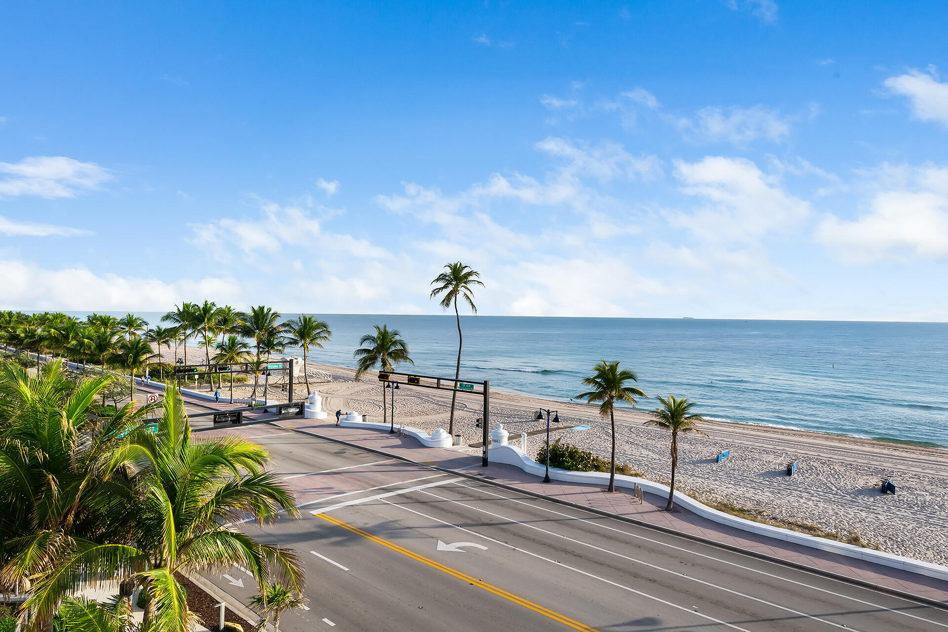 Paramount amenities Fort Lauderdale-22