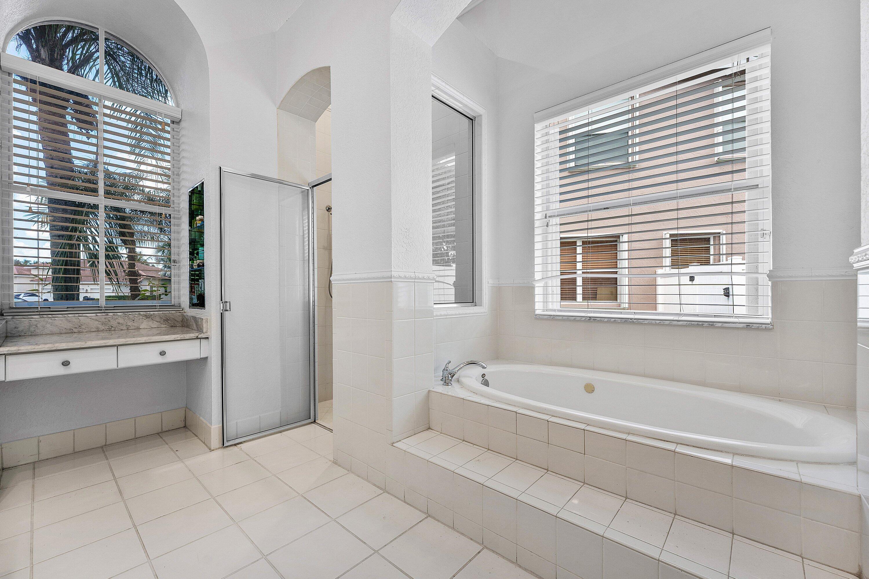 024-6973FinamoreCircle-Greenacres-FL-334