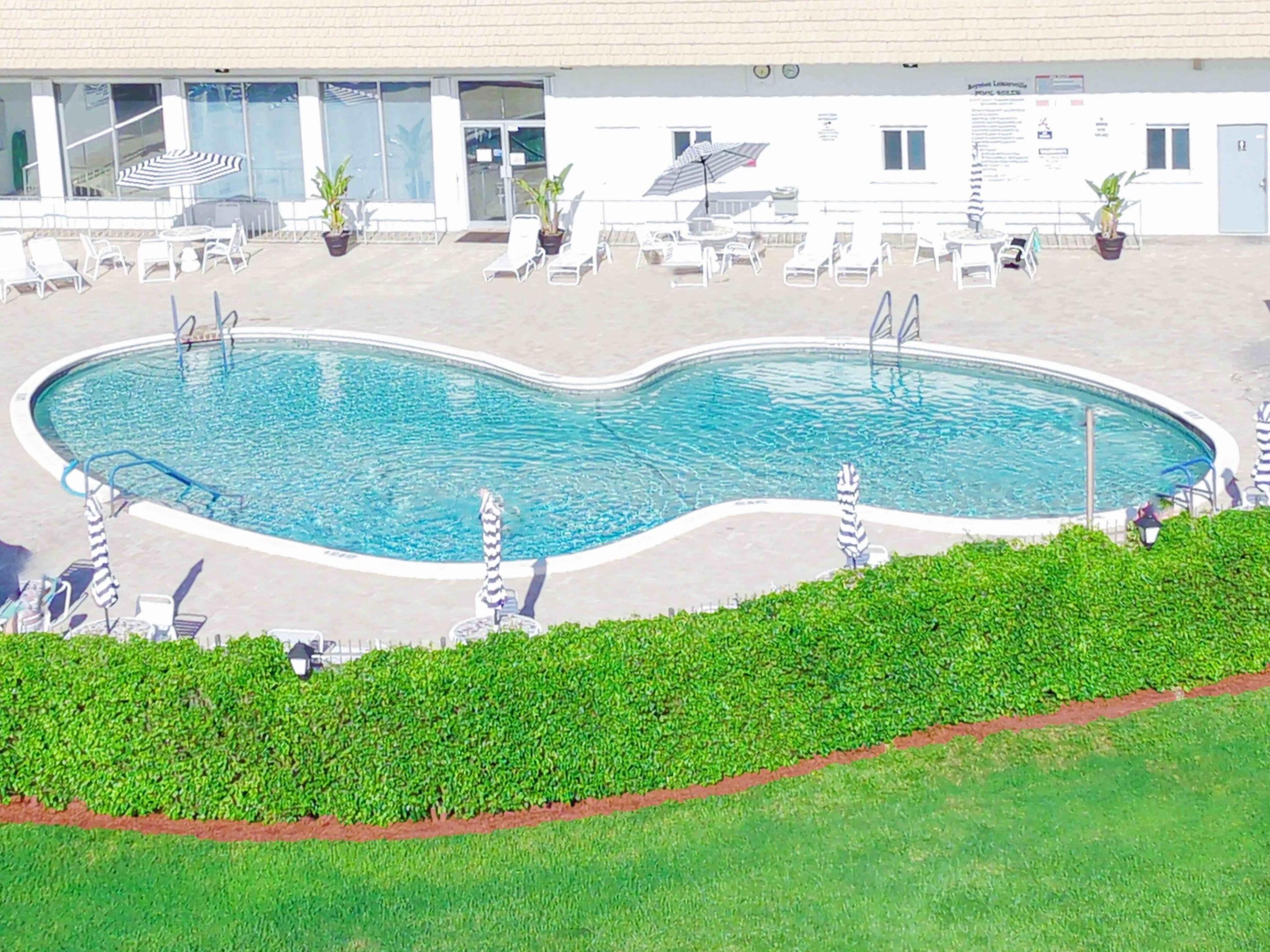 Clubhouse Pool