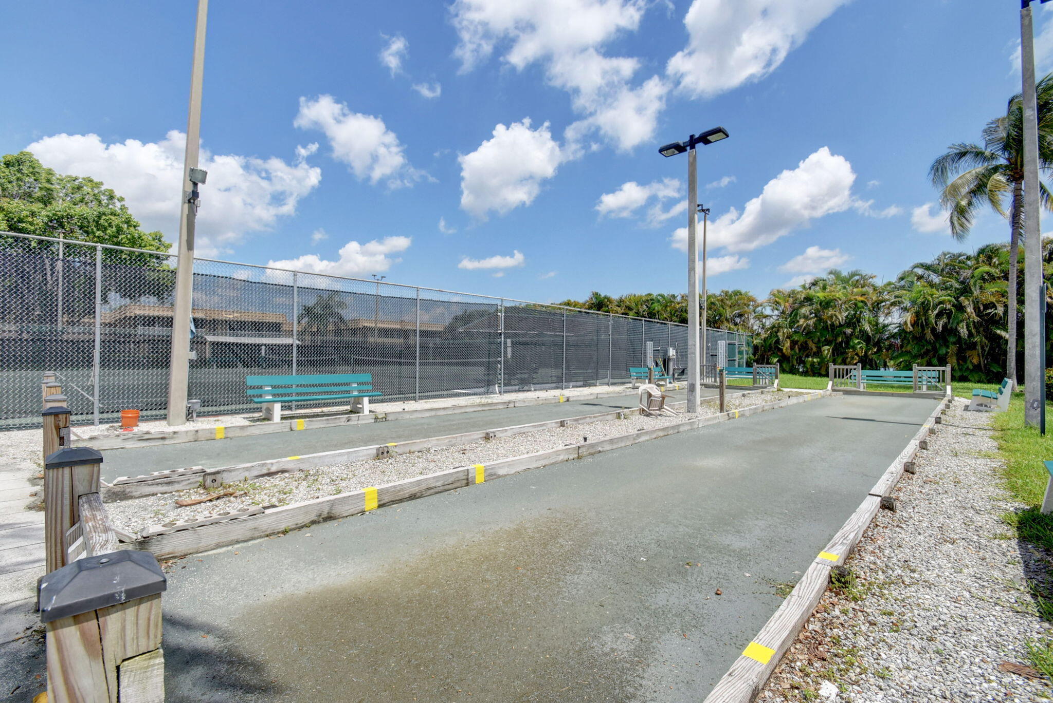 32-web-or-mls-Kings Point (8)