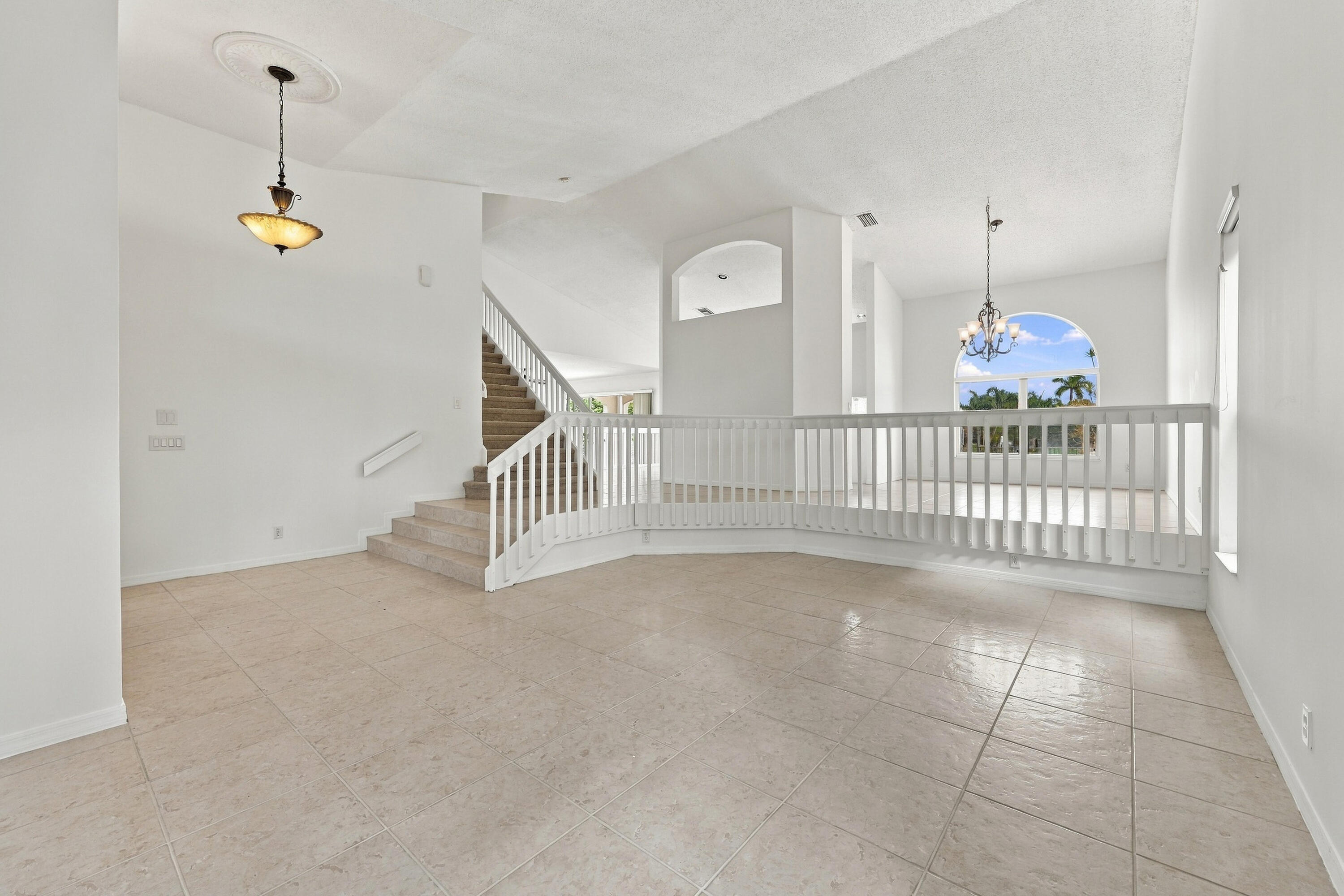 A beautiful combination of soaring ceilings, expansive living space, and architectural details offers endless possibilities for entertaining and everyday comfort. A beautiful combination of soaring ceilings, expansive living space, and architectural details offers endless possibilities for entertaining and everyday comfort.