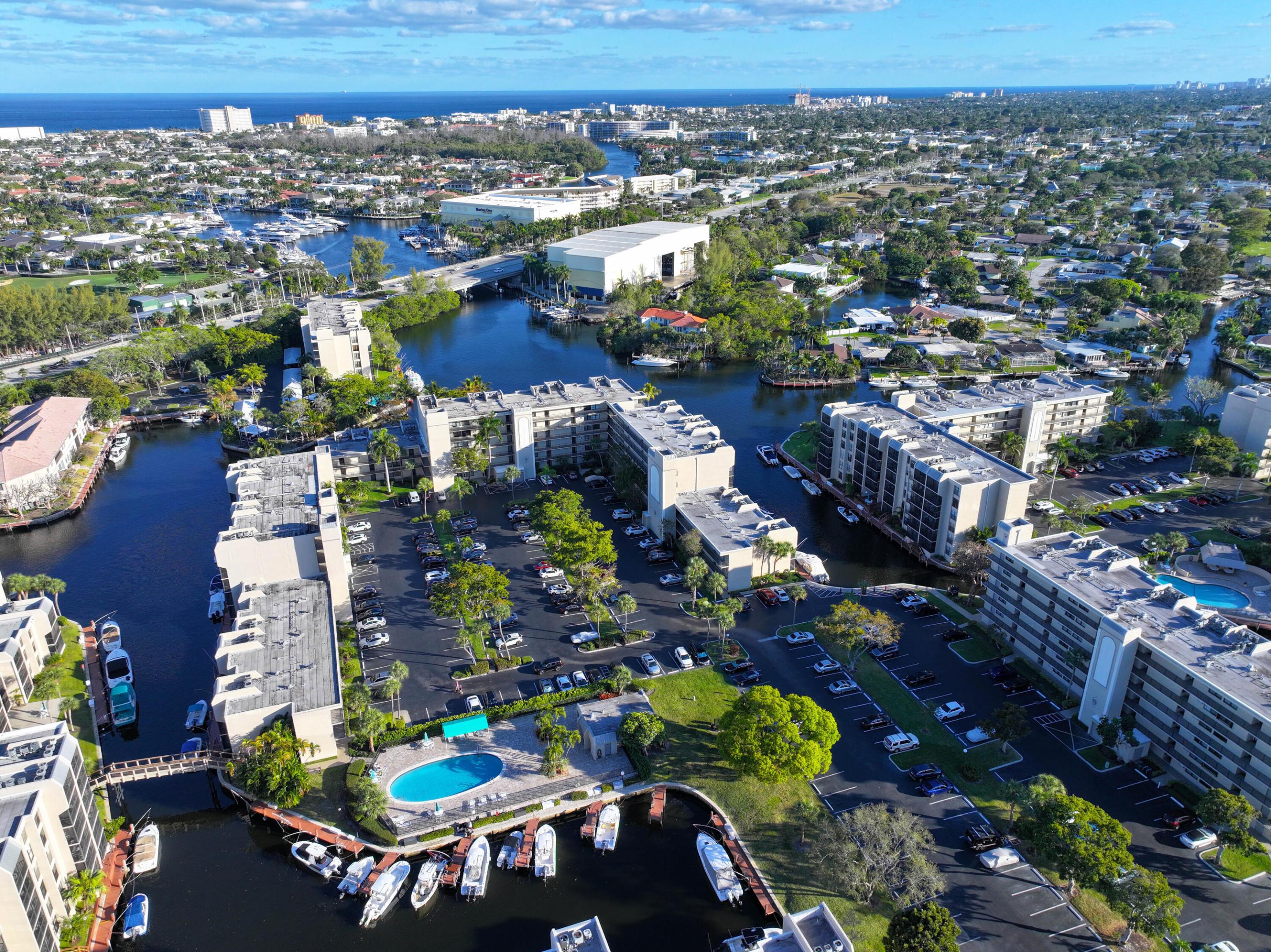 BOCA BAYOU CLOSE TO OCEAN