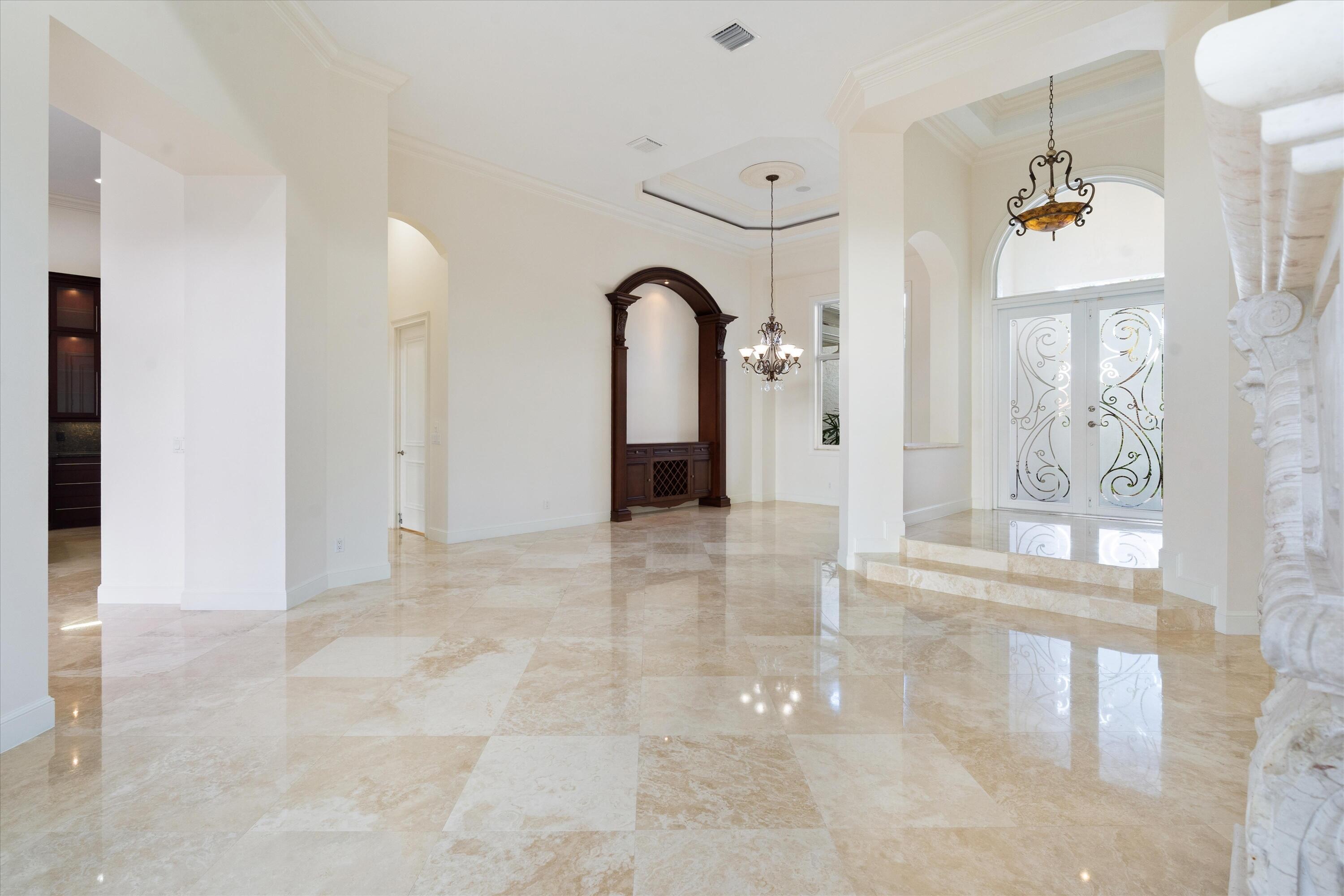 Formal Dining Room with Built in! Formal Dining Room with Built in!
