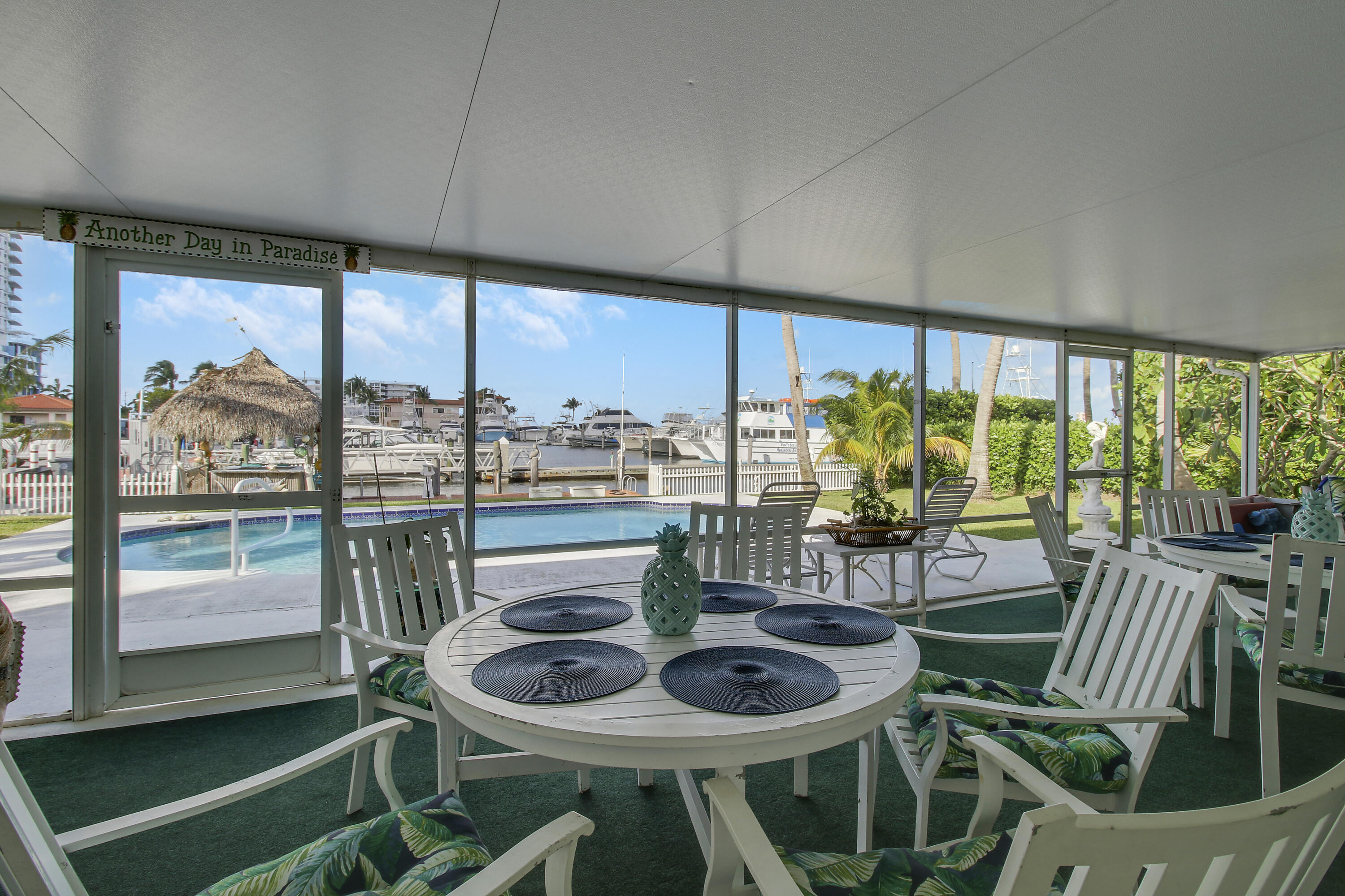 Screened Patio
