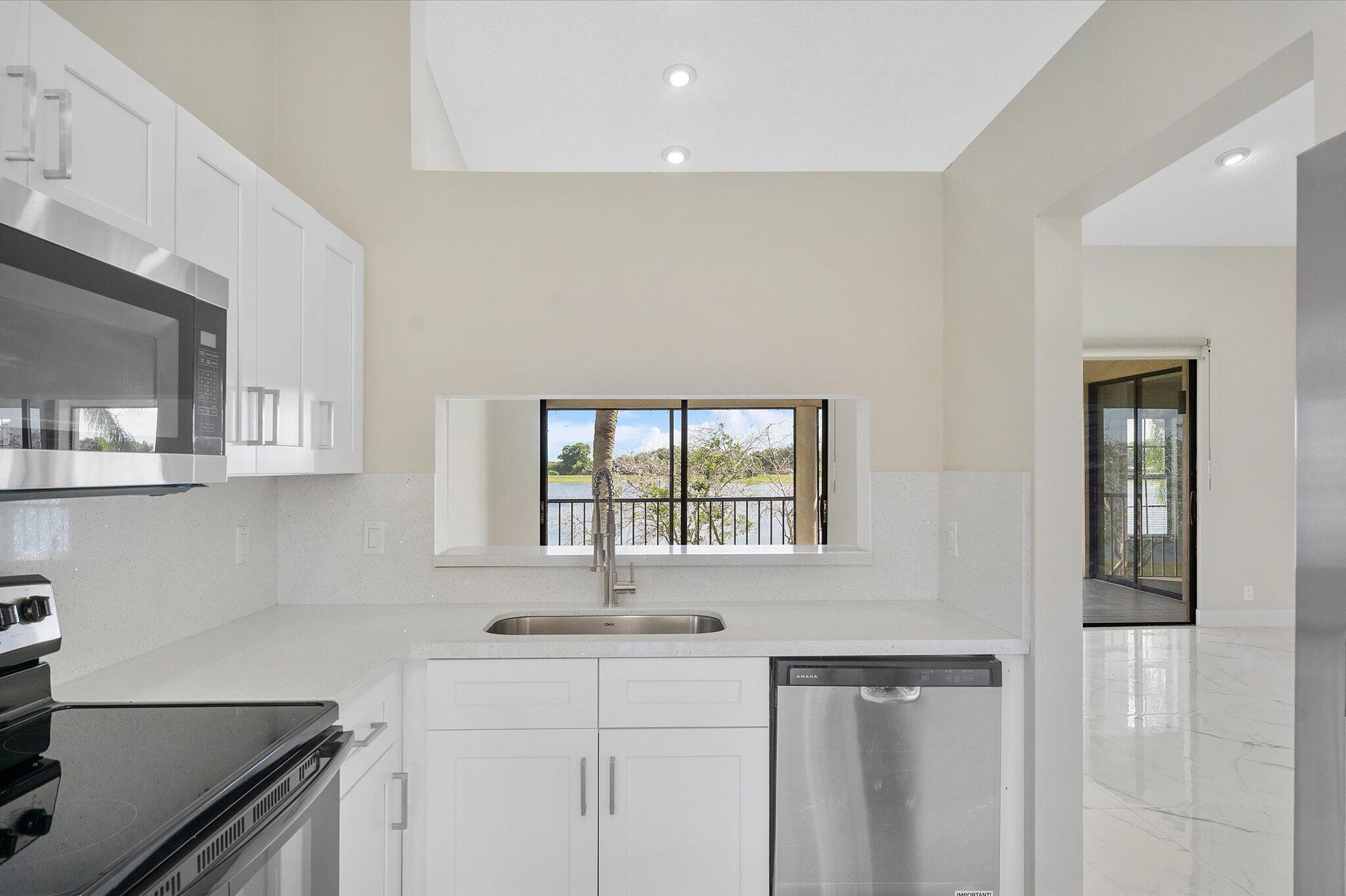 13-10890 Lakemore Lane_013