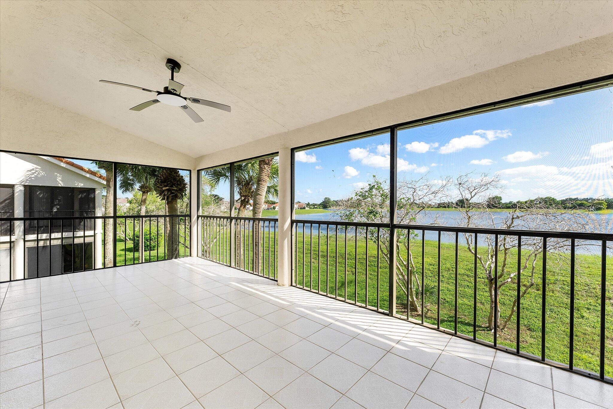 27-10890 Lakemore Lane_027