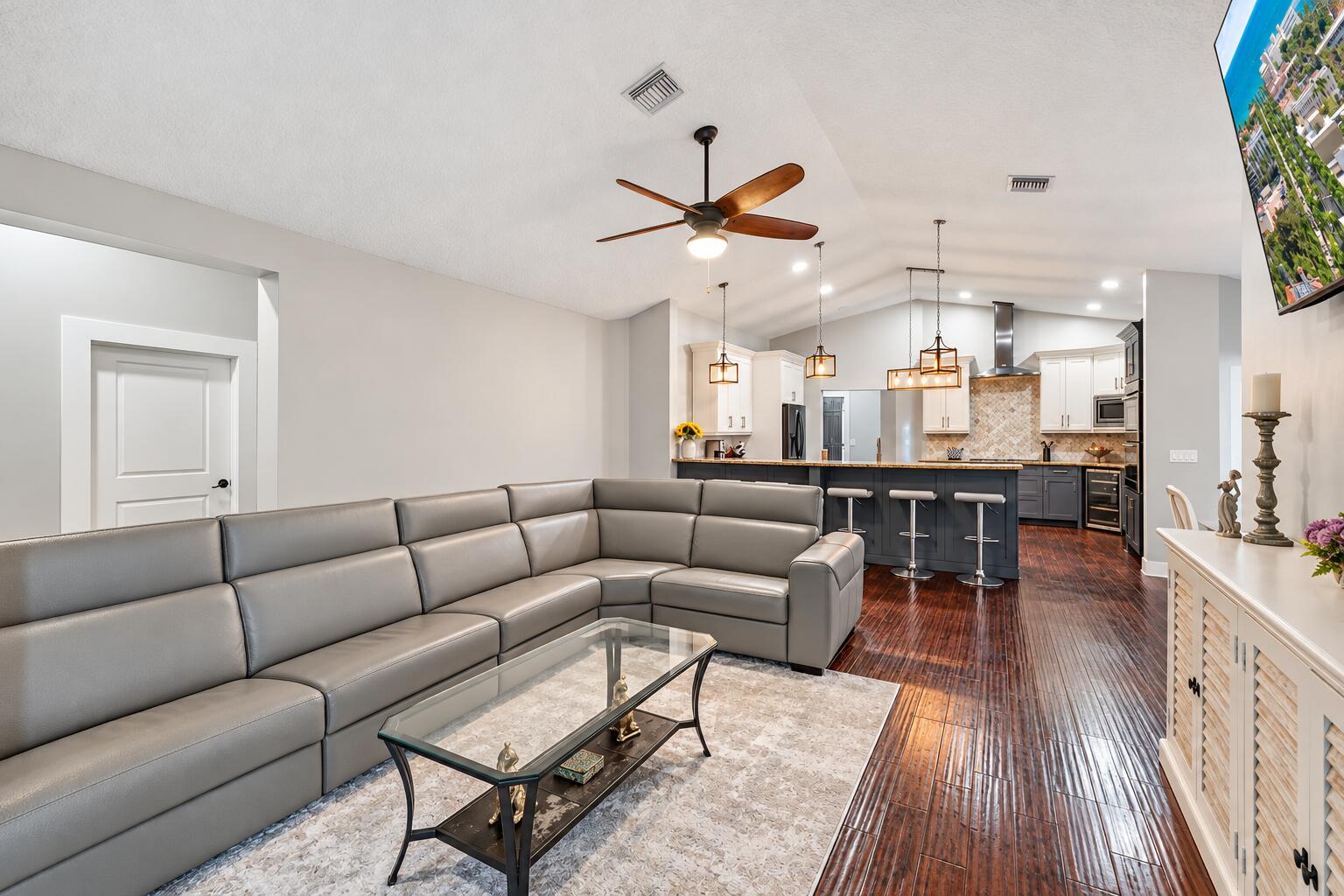 Modern Open-Concept Living and Kitchen
