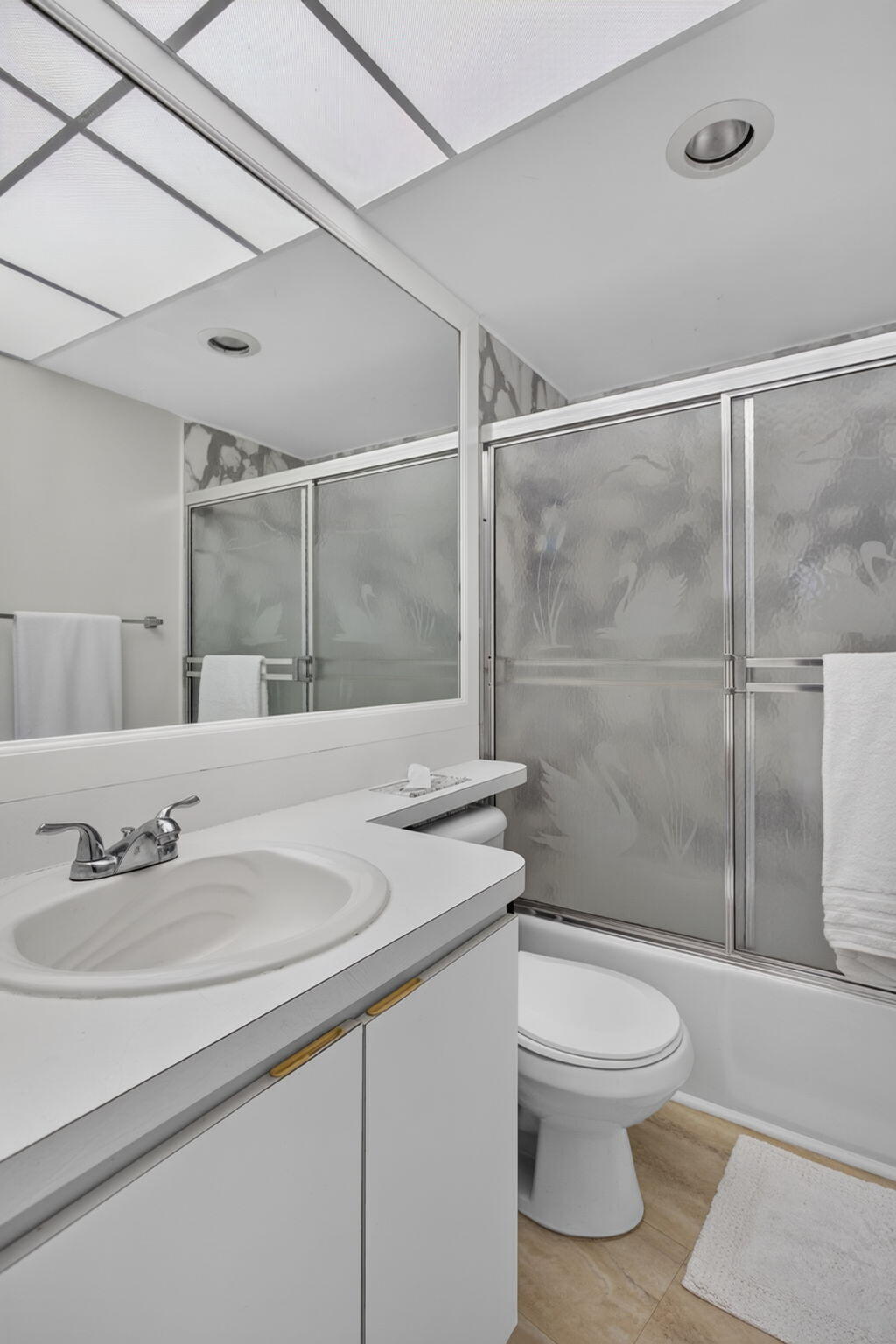29-web-or-mls-710-28