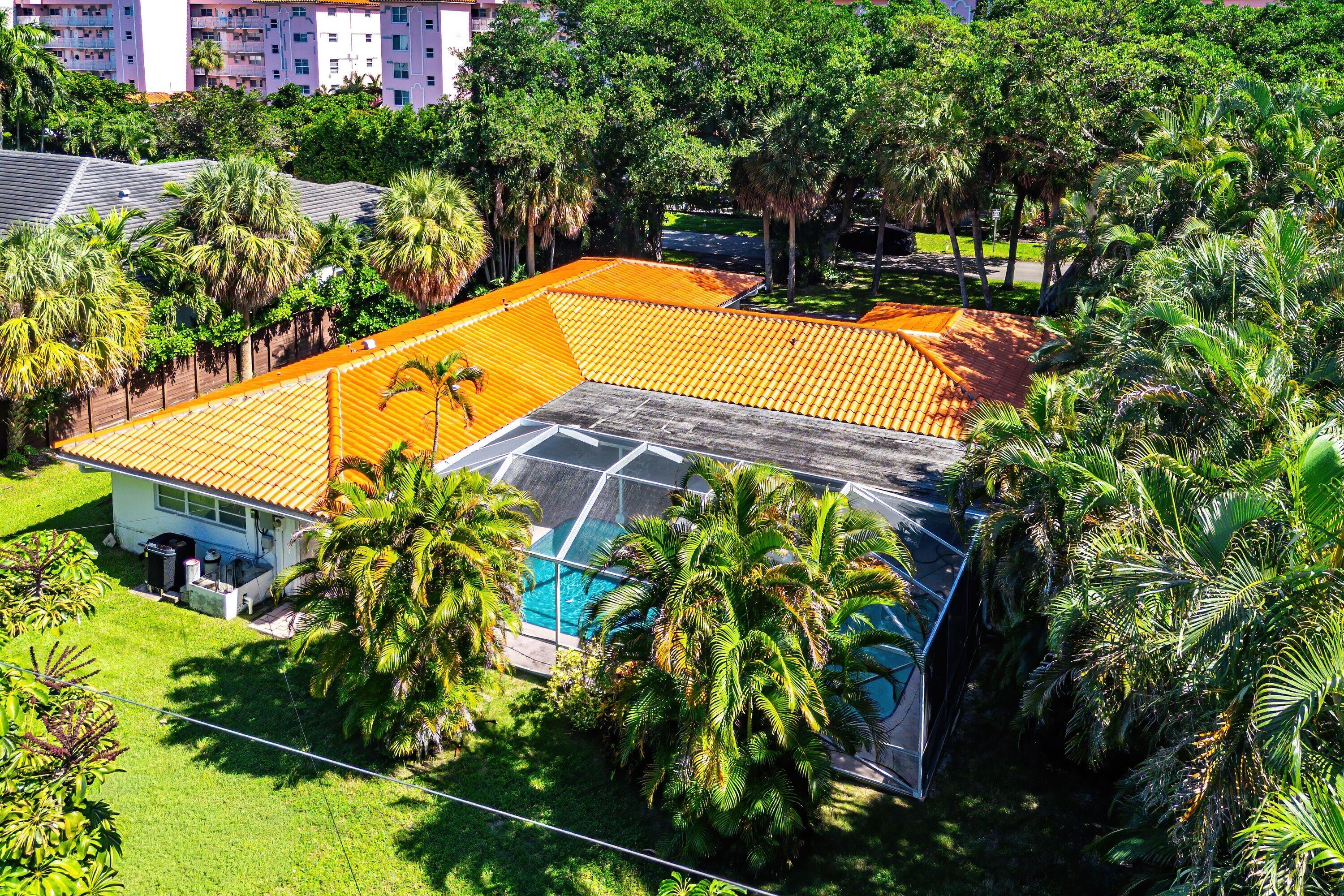 015-1075BanyanRoad-BocaRaton-FL-33432-SM