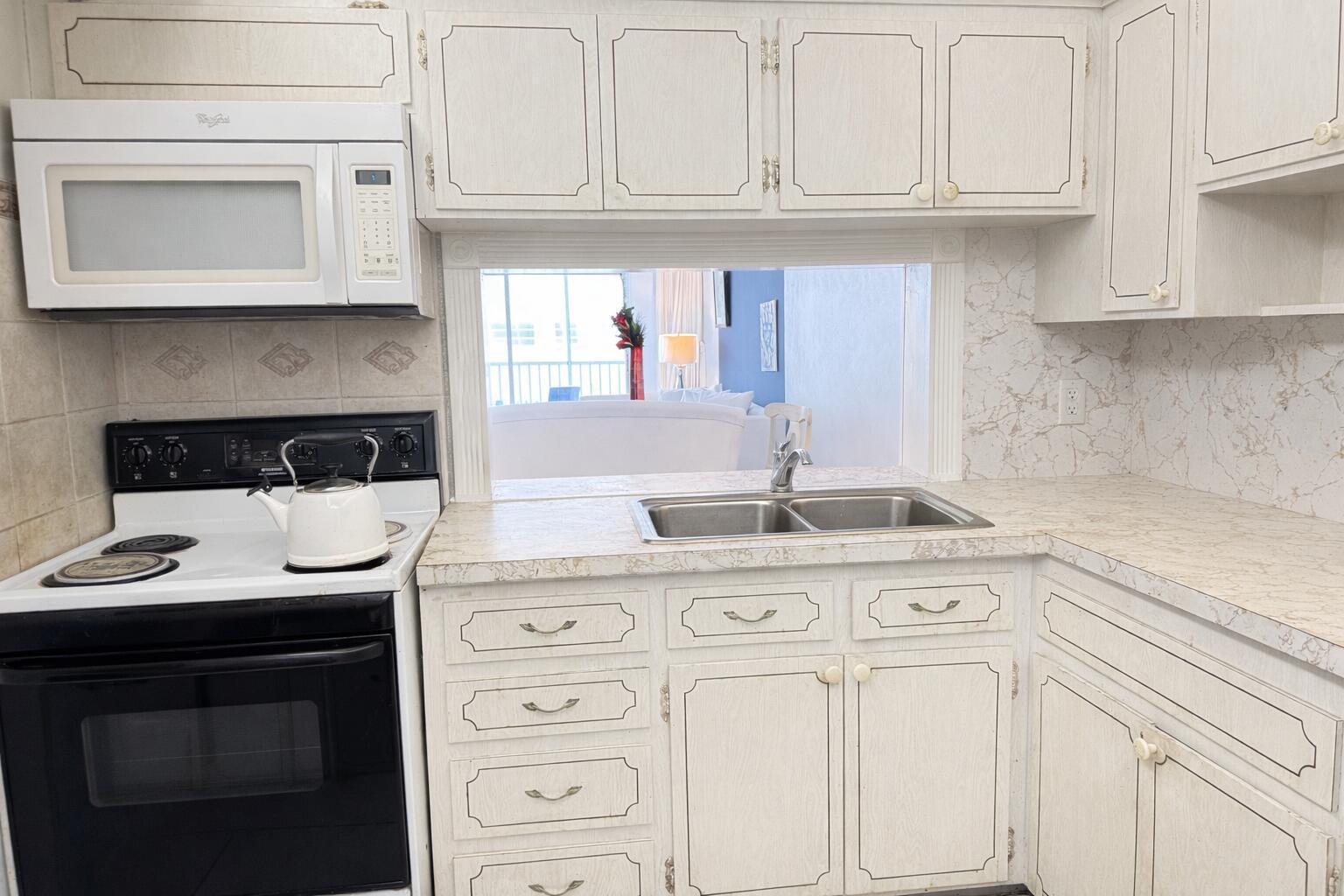 KITCHEN 2