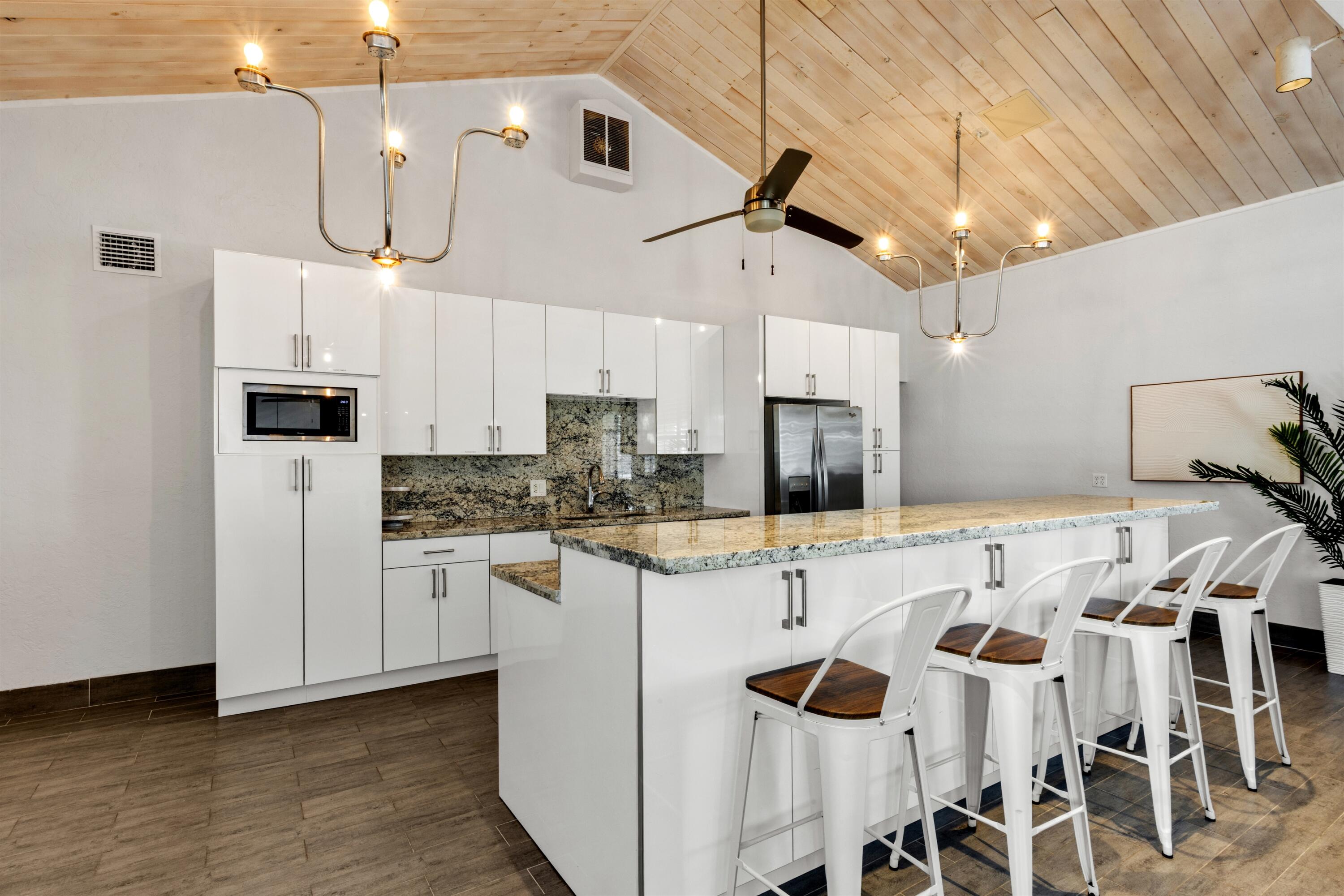 KITCHEN_ANGLE_RIGHT