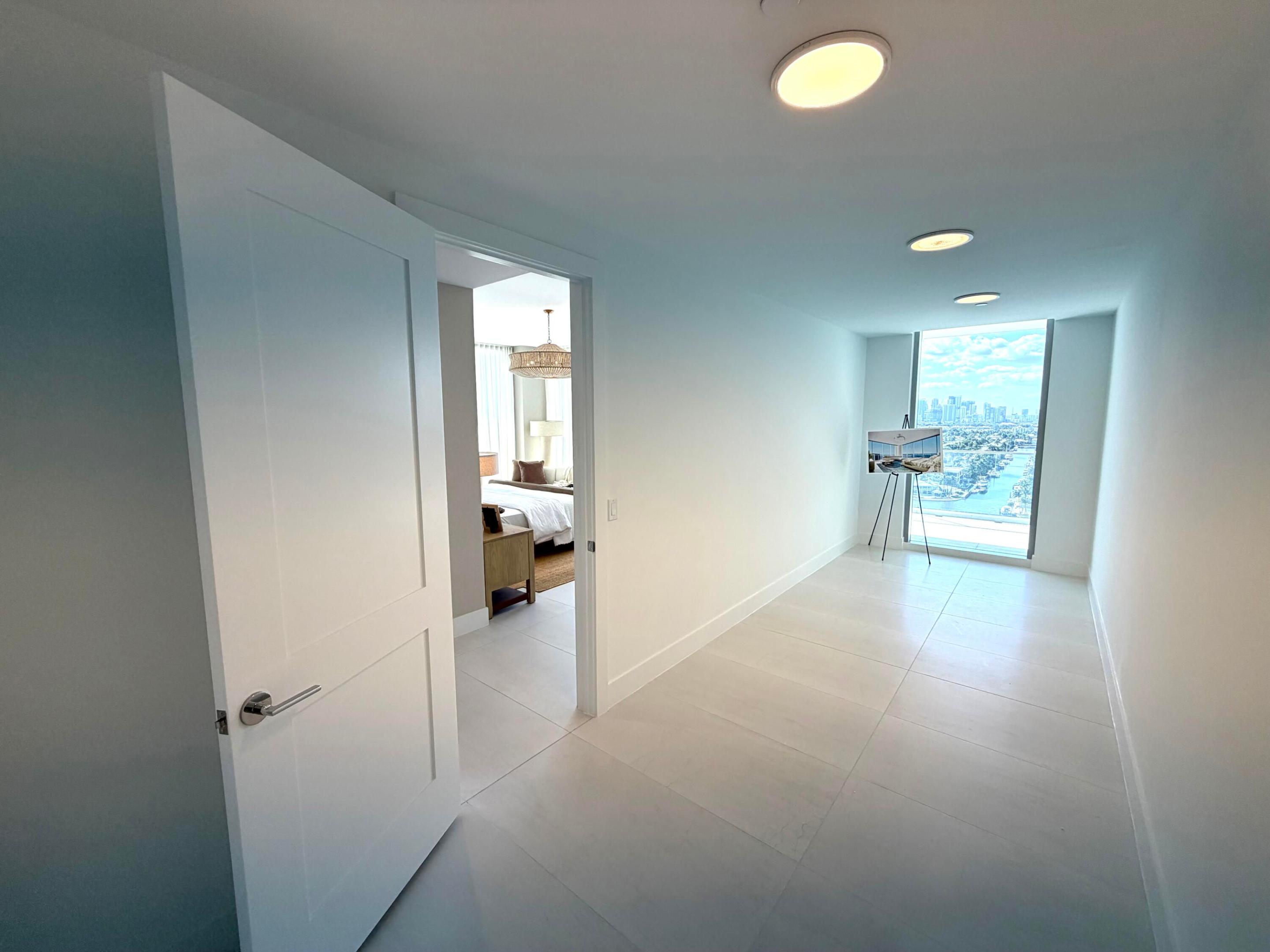 Owner's suite walk in closet