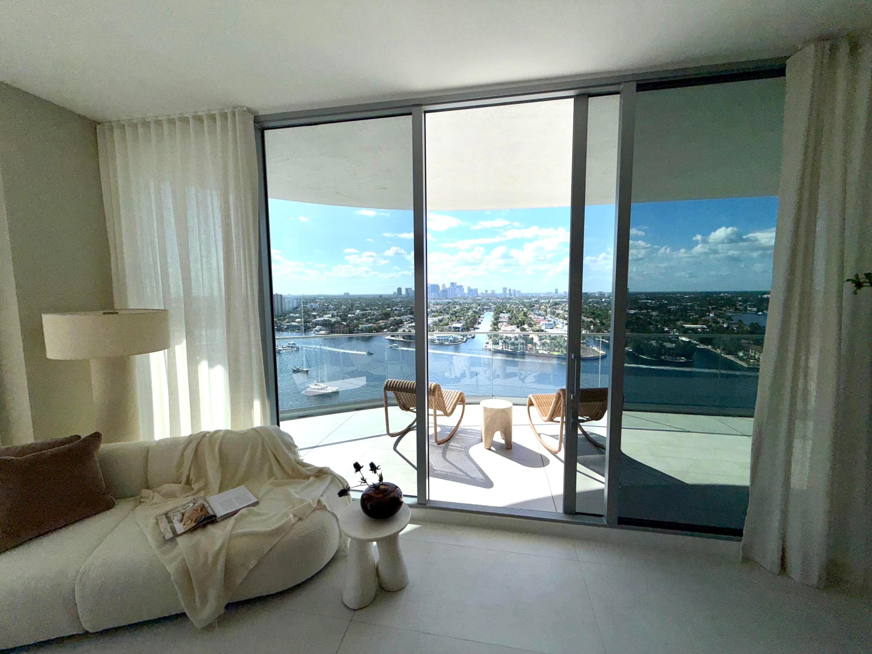 Owner's suite access to balcony