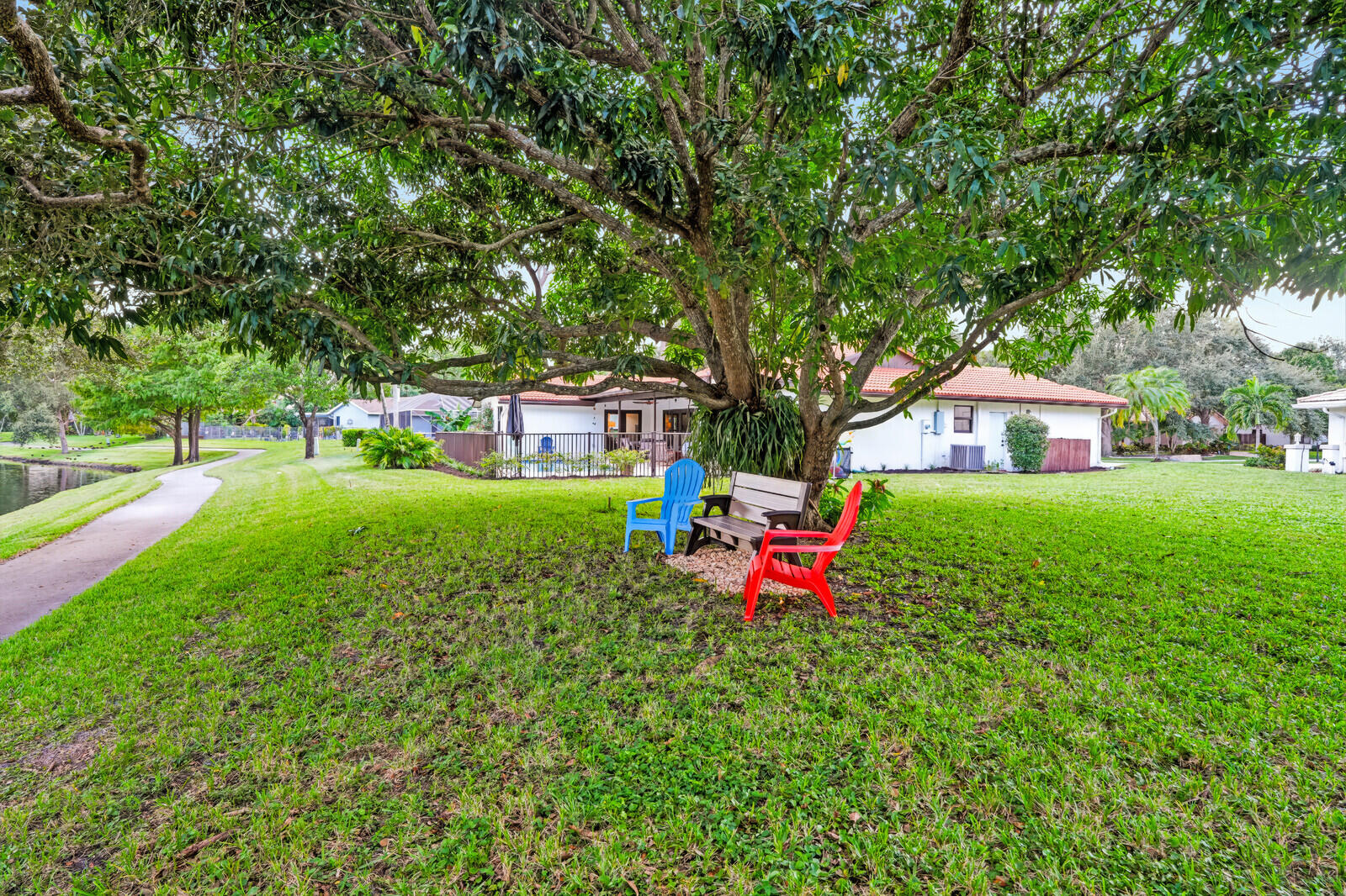 Private Seating Area