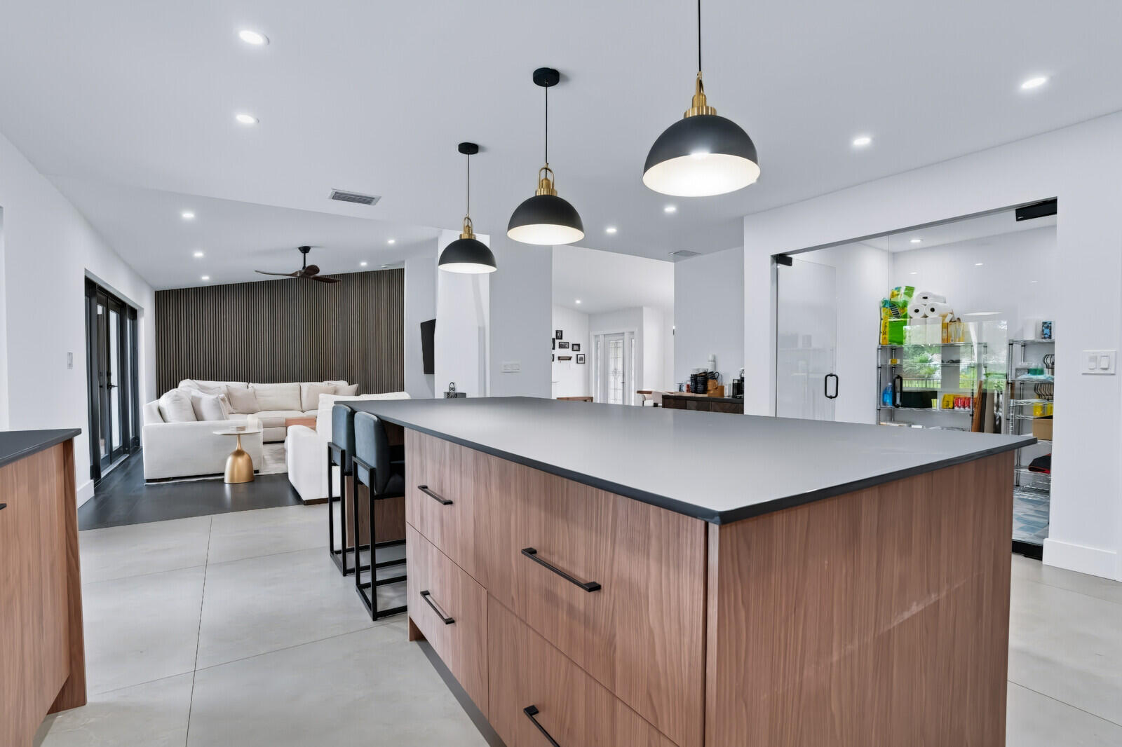 Kitchen/Living Room